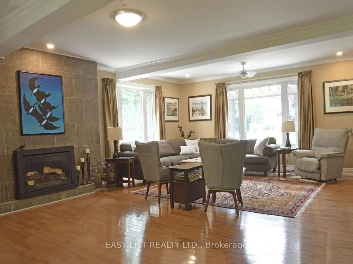 424 Huron Road