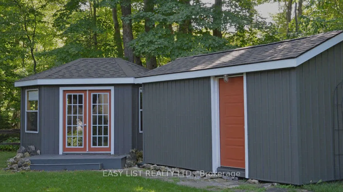 424 Huron Road