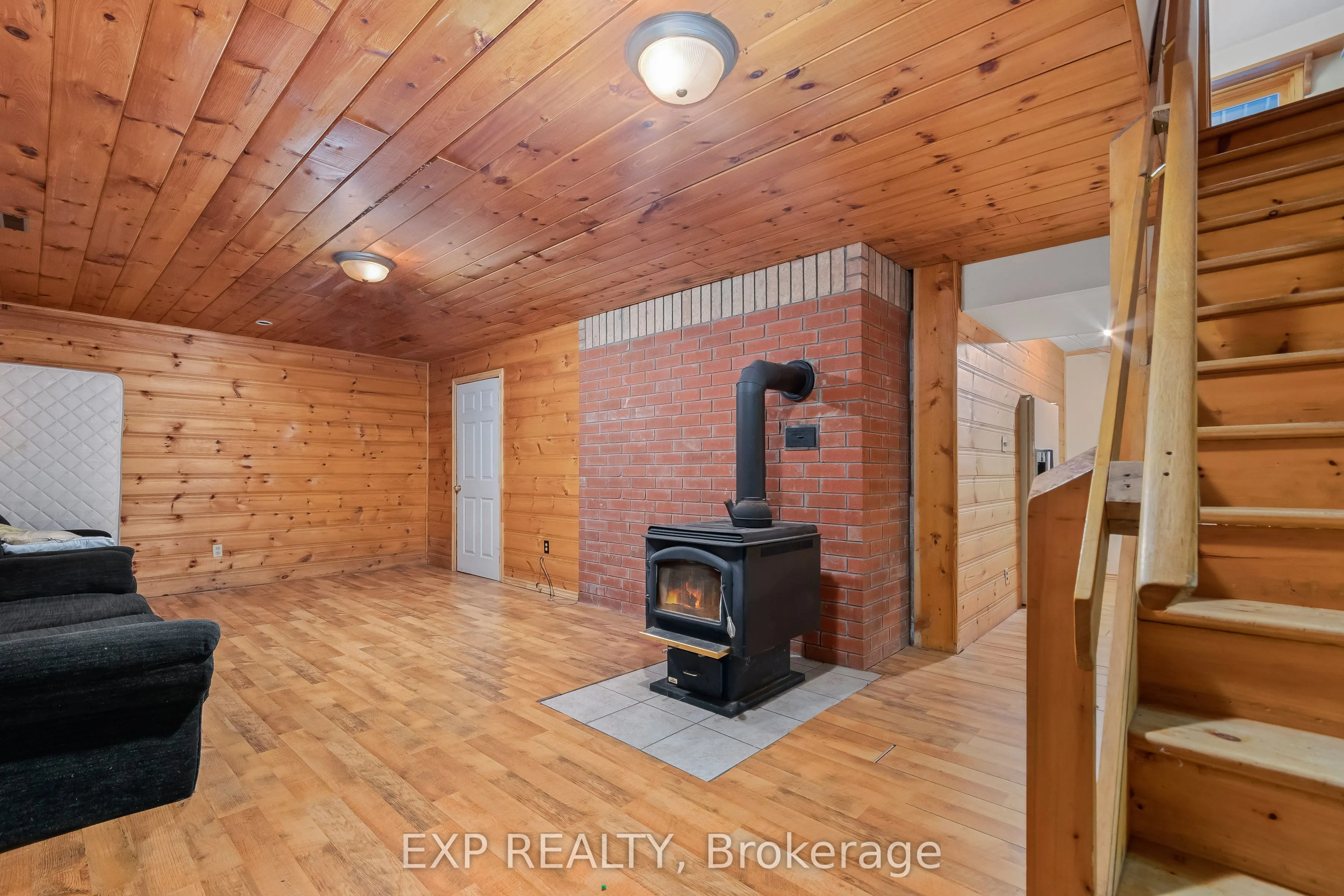 1585 County 46 Road