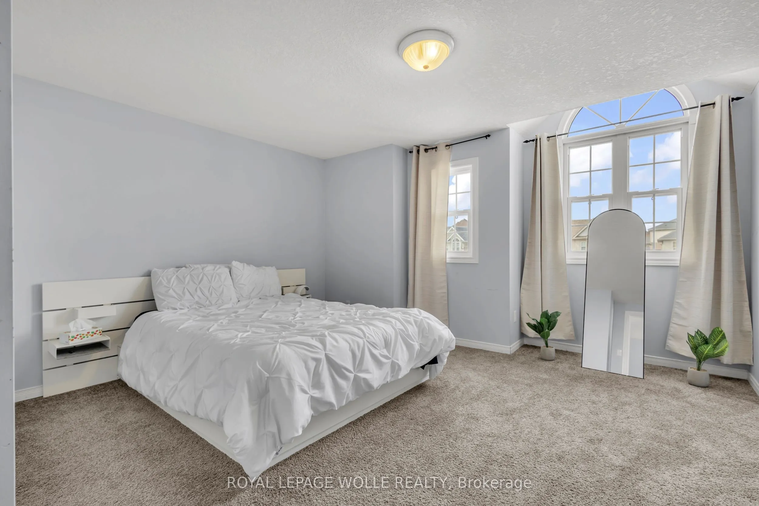18 Donnenwerth Drive