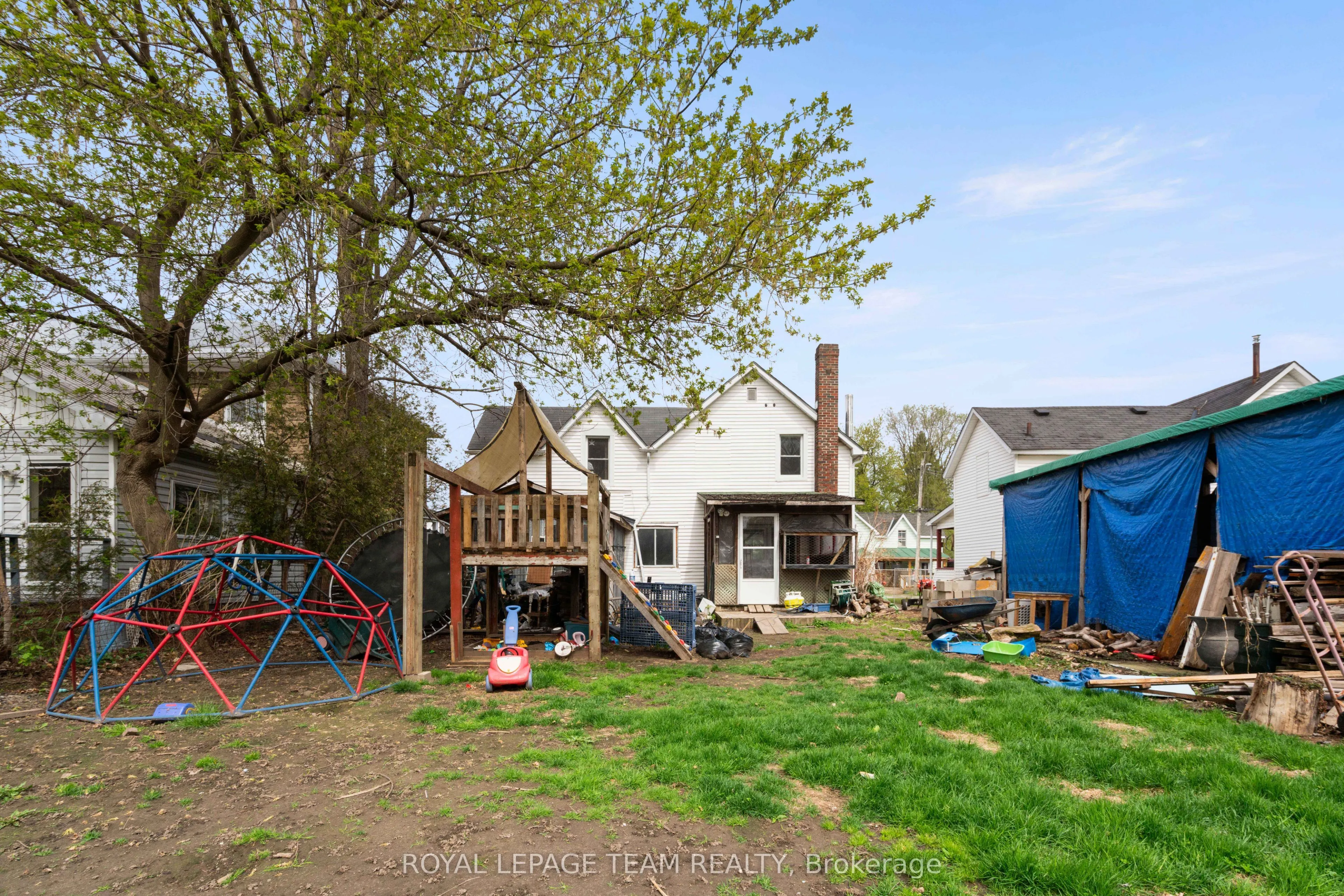 526 Middle Street