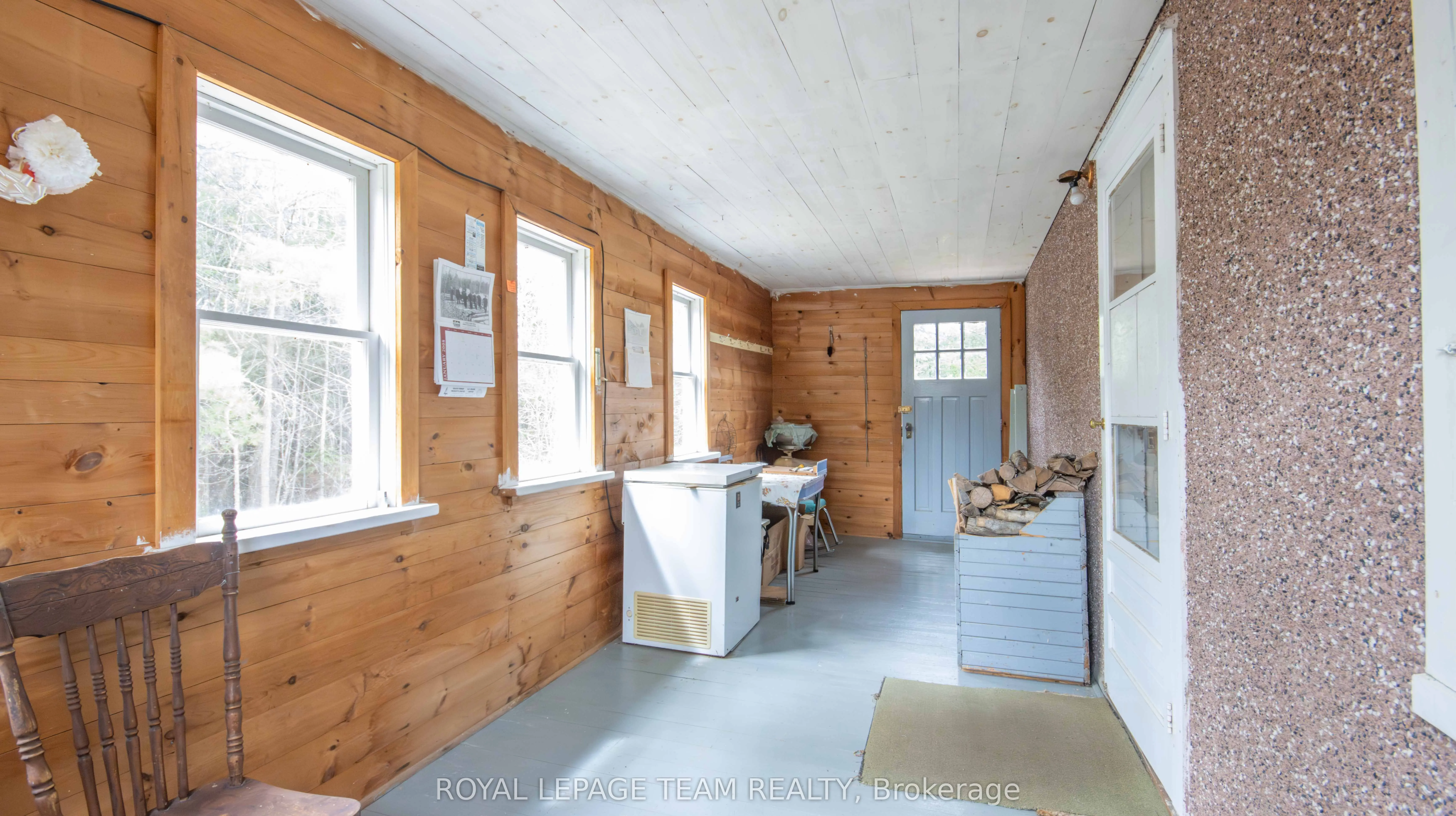 963 Wilno South Road S