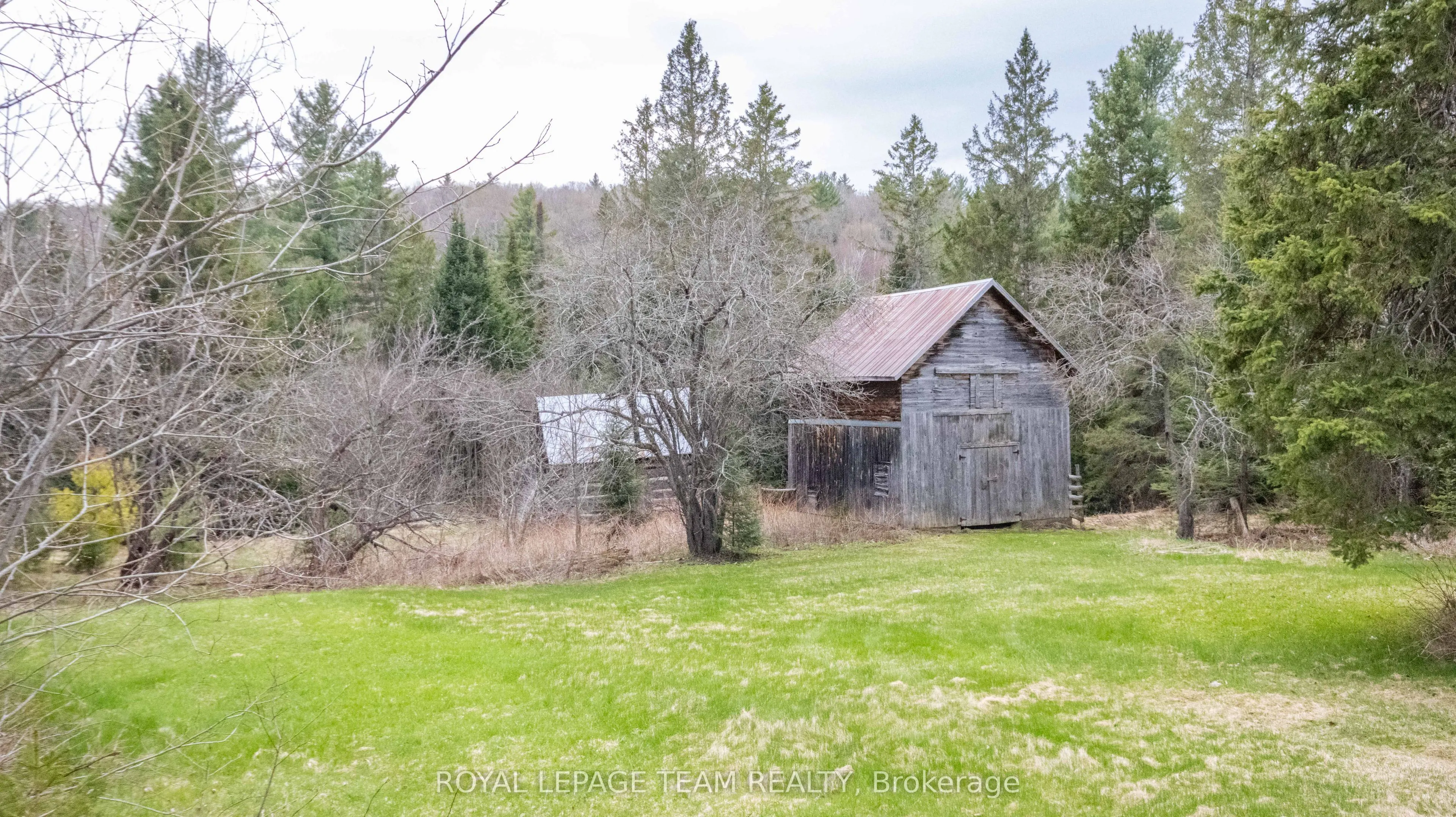 963 Wilno South Road S