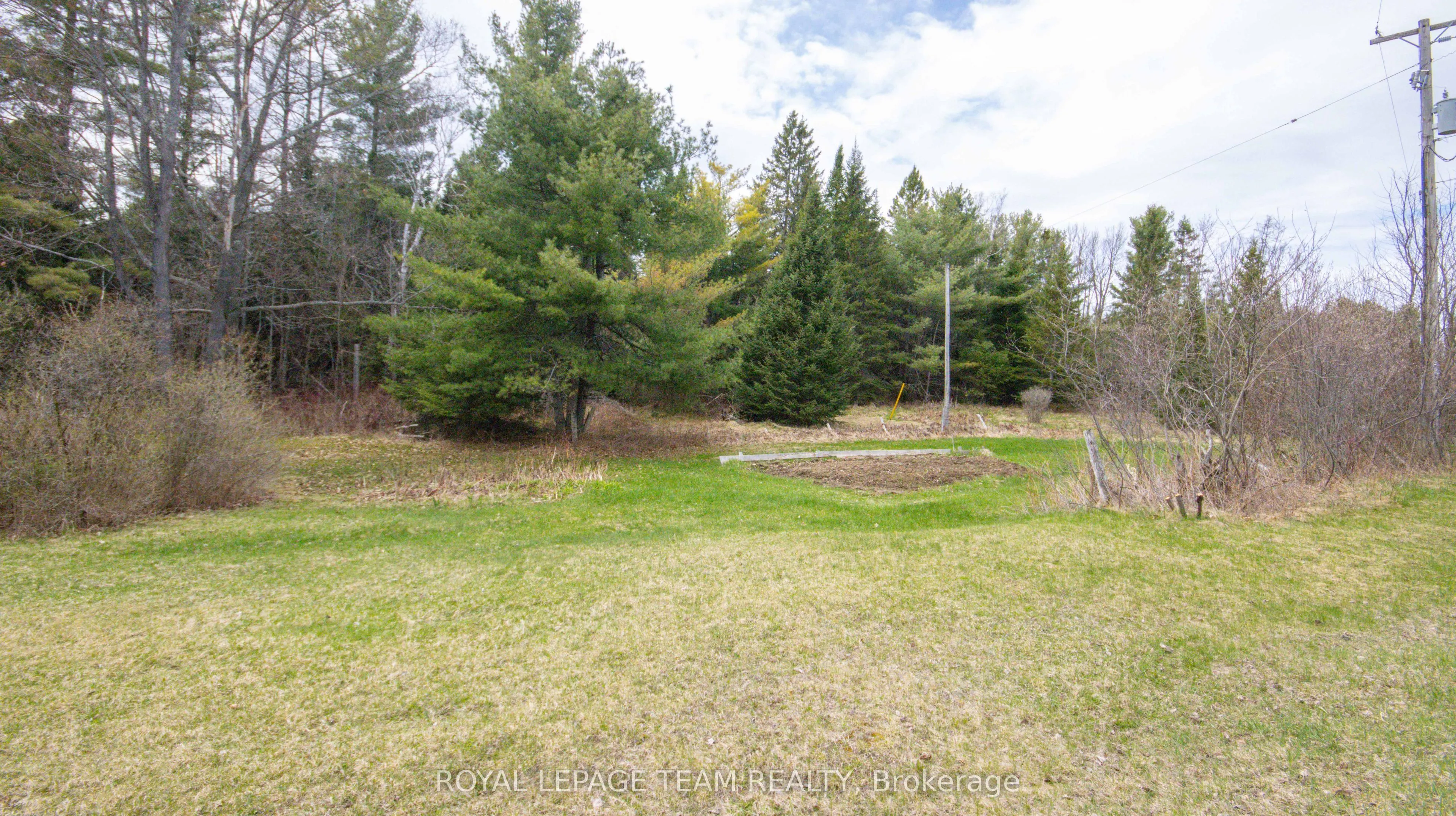 963 Wilno South Road S