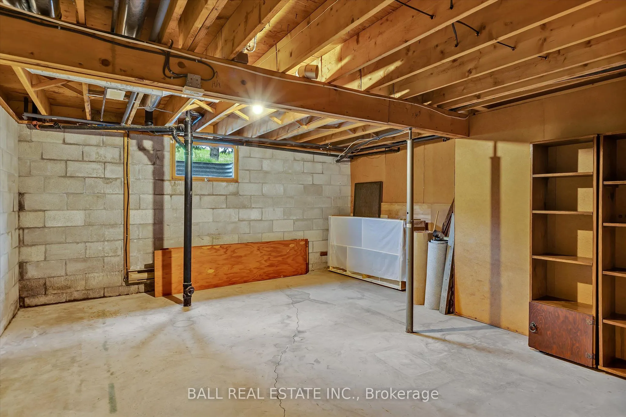 37 County Rd 40 N
