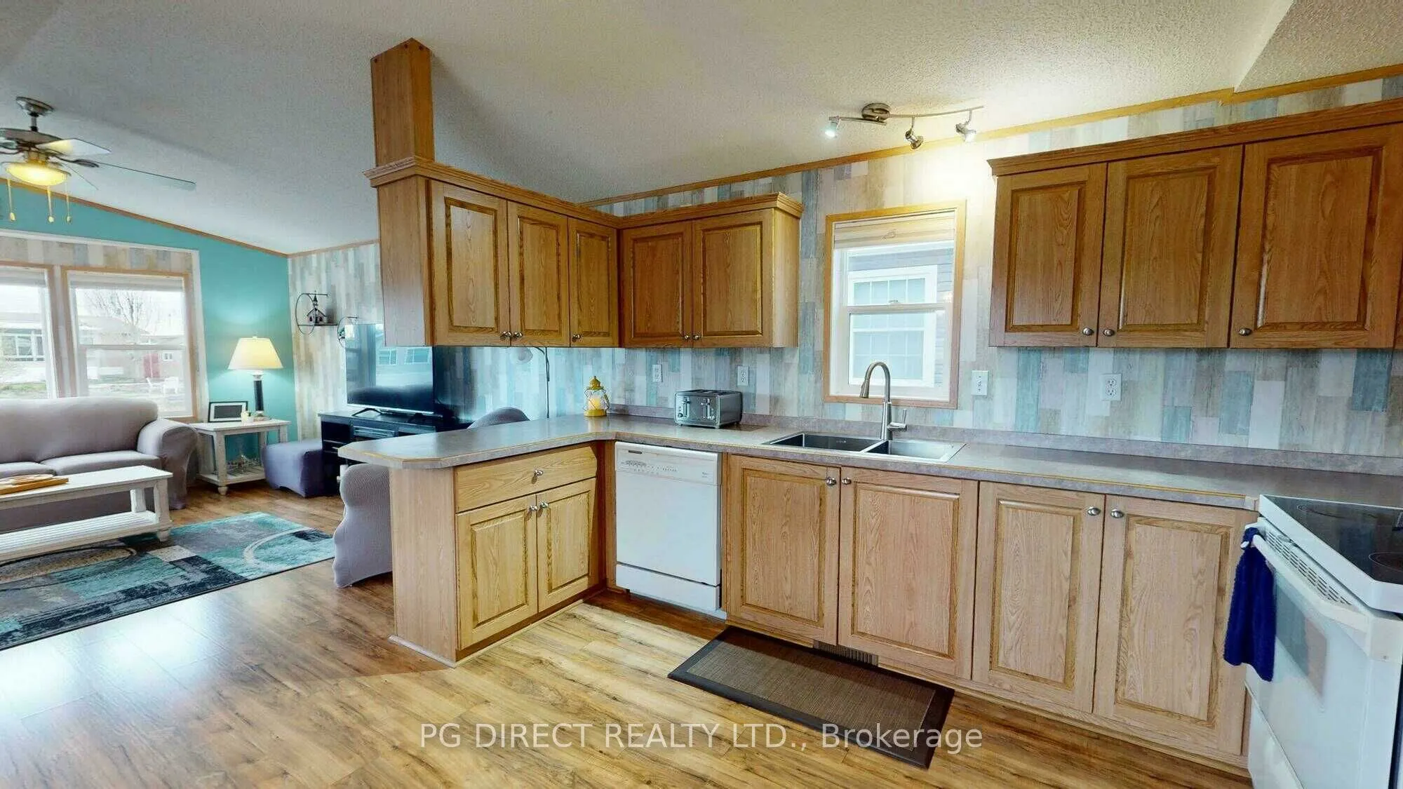 24 Jasper Heights