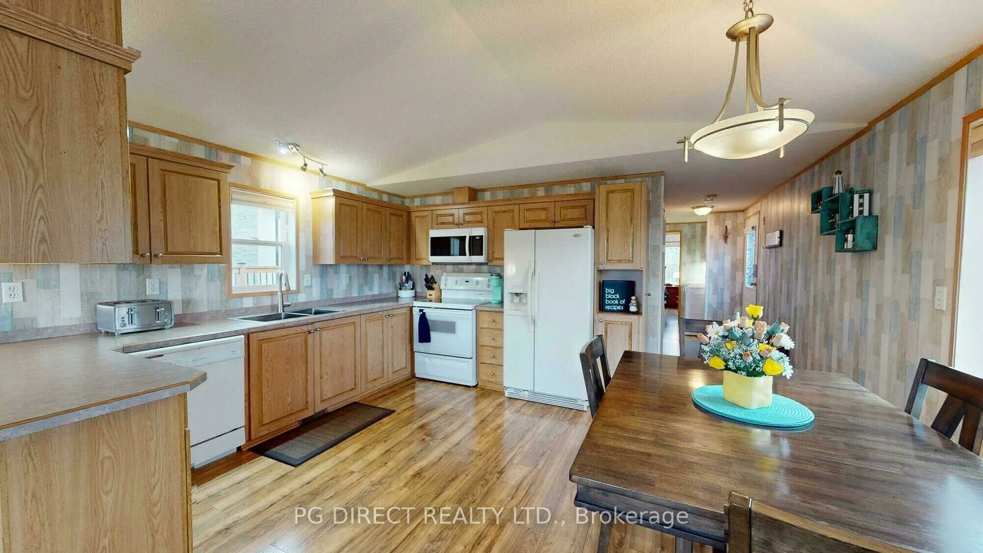 24 Jasper Heights