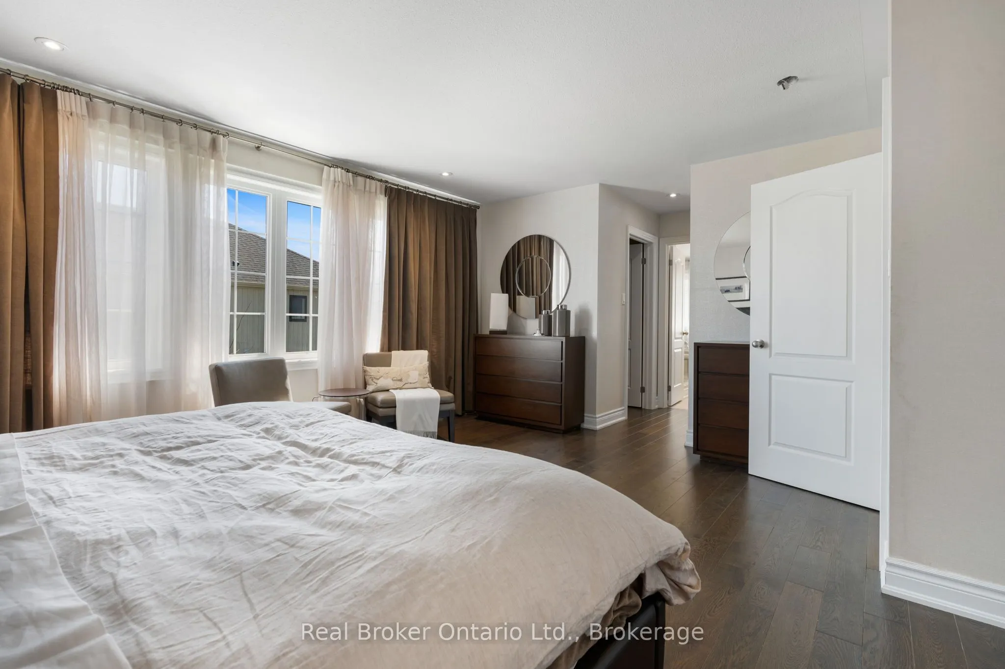 17 Venture Way