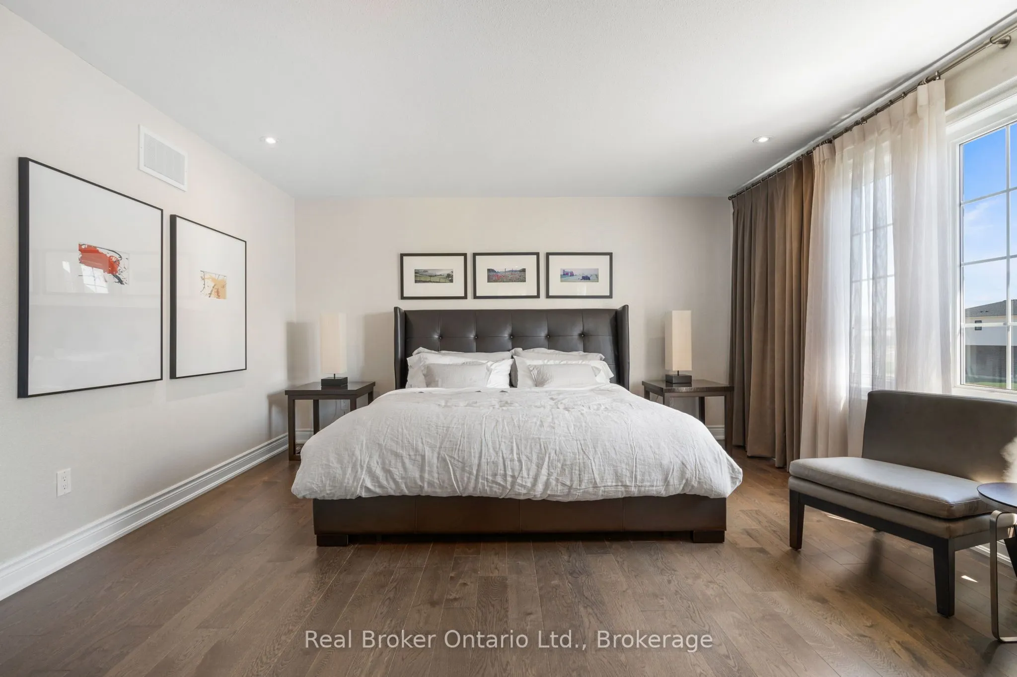25 Venture Way