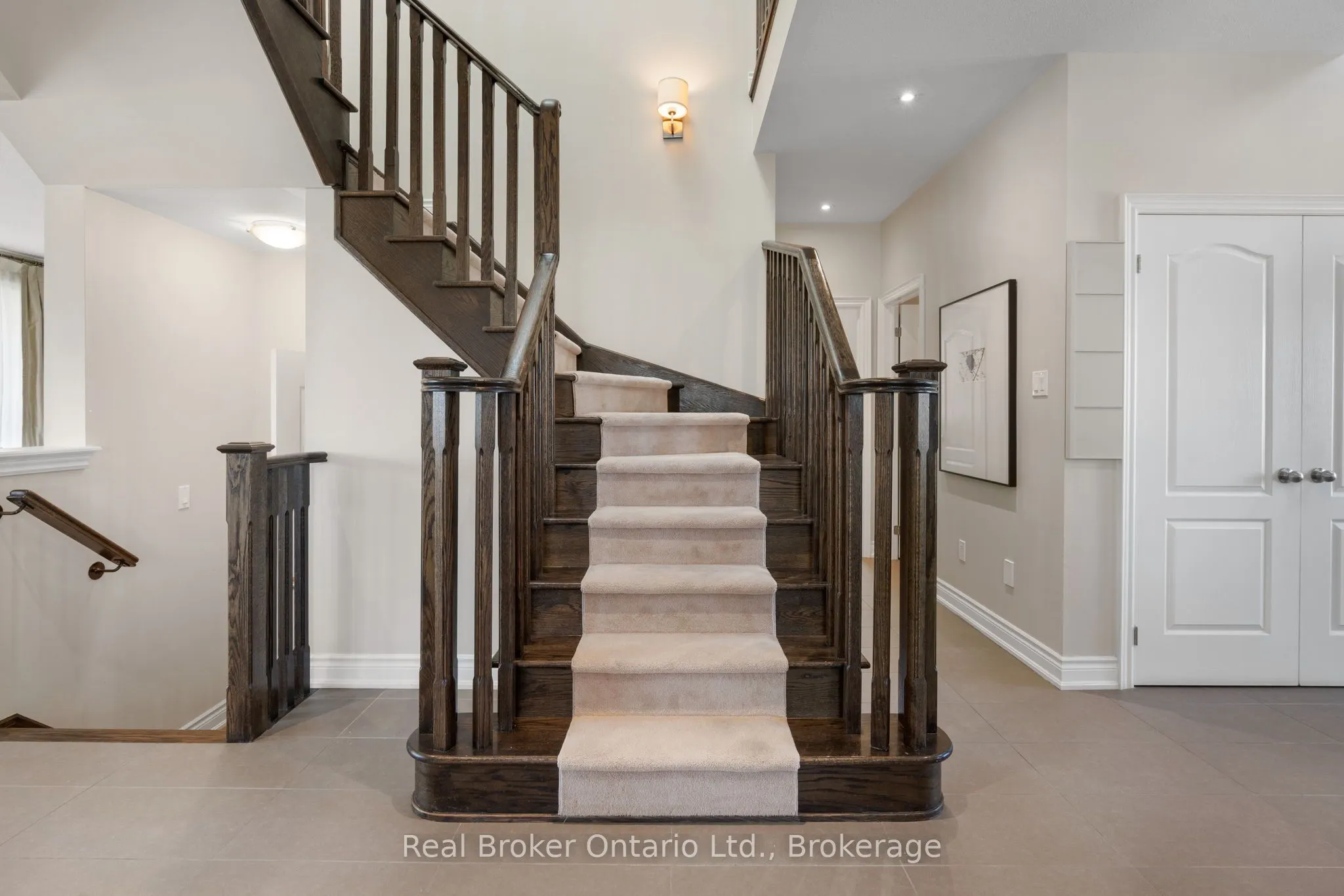 25 Venture Way