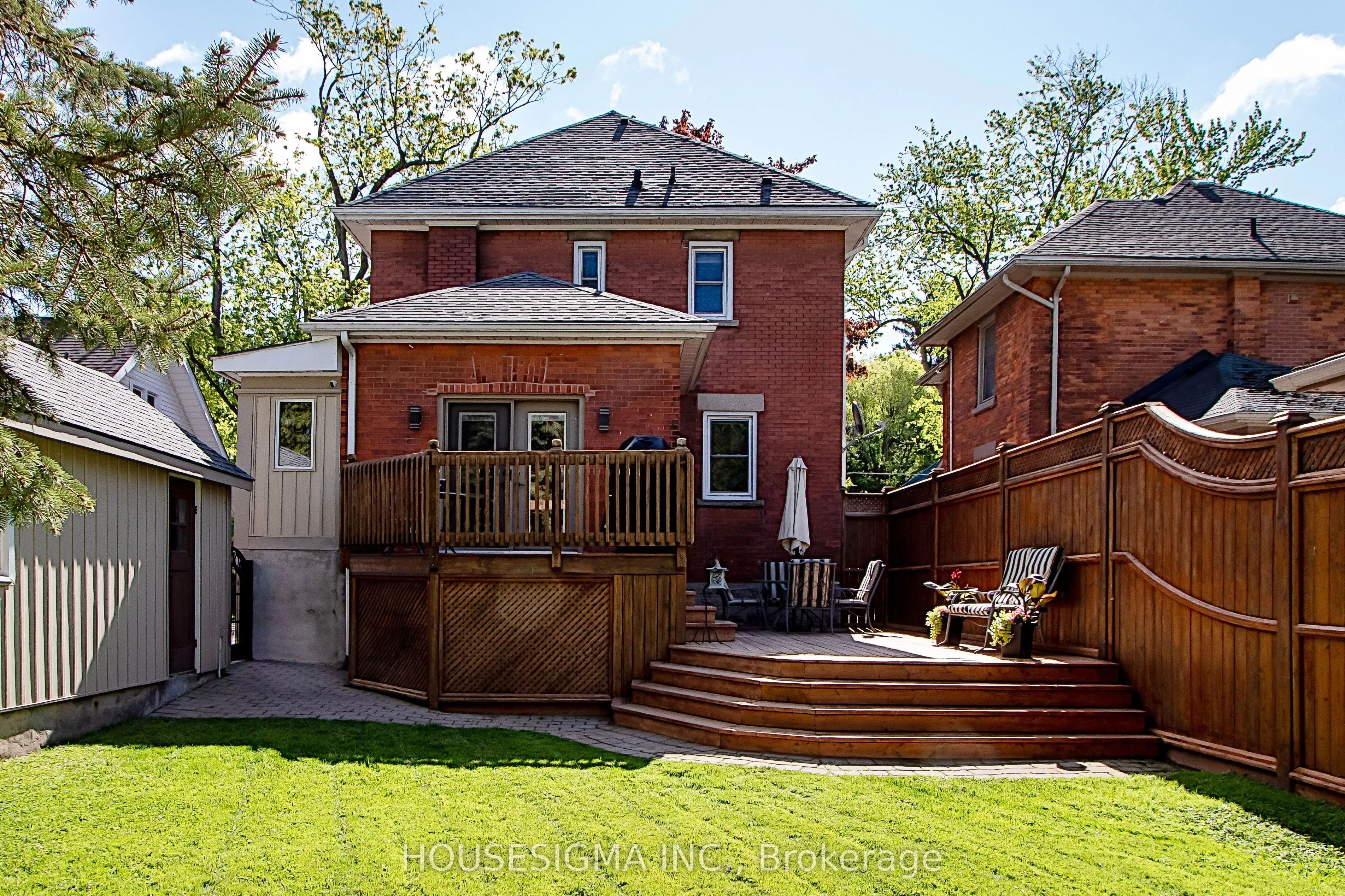 212 Front Street