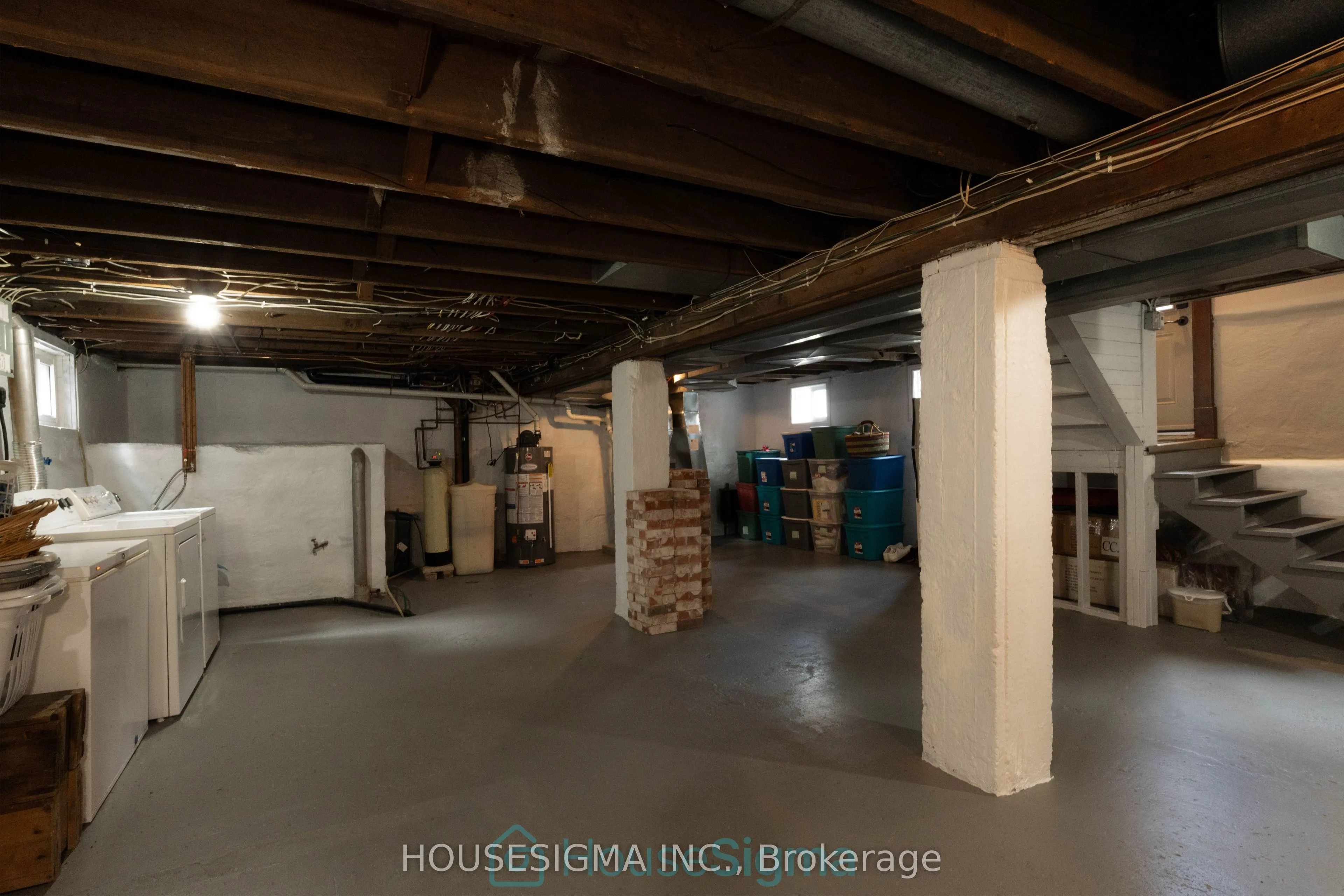 212 Front Street