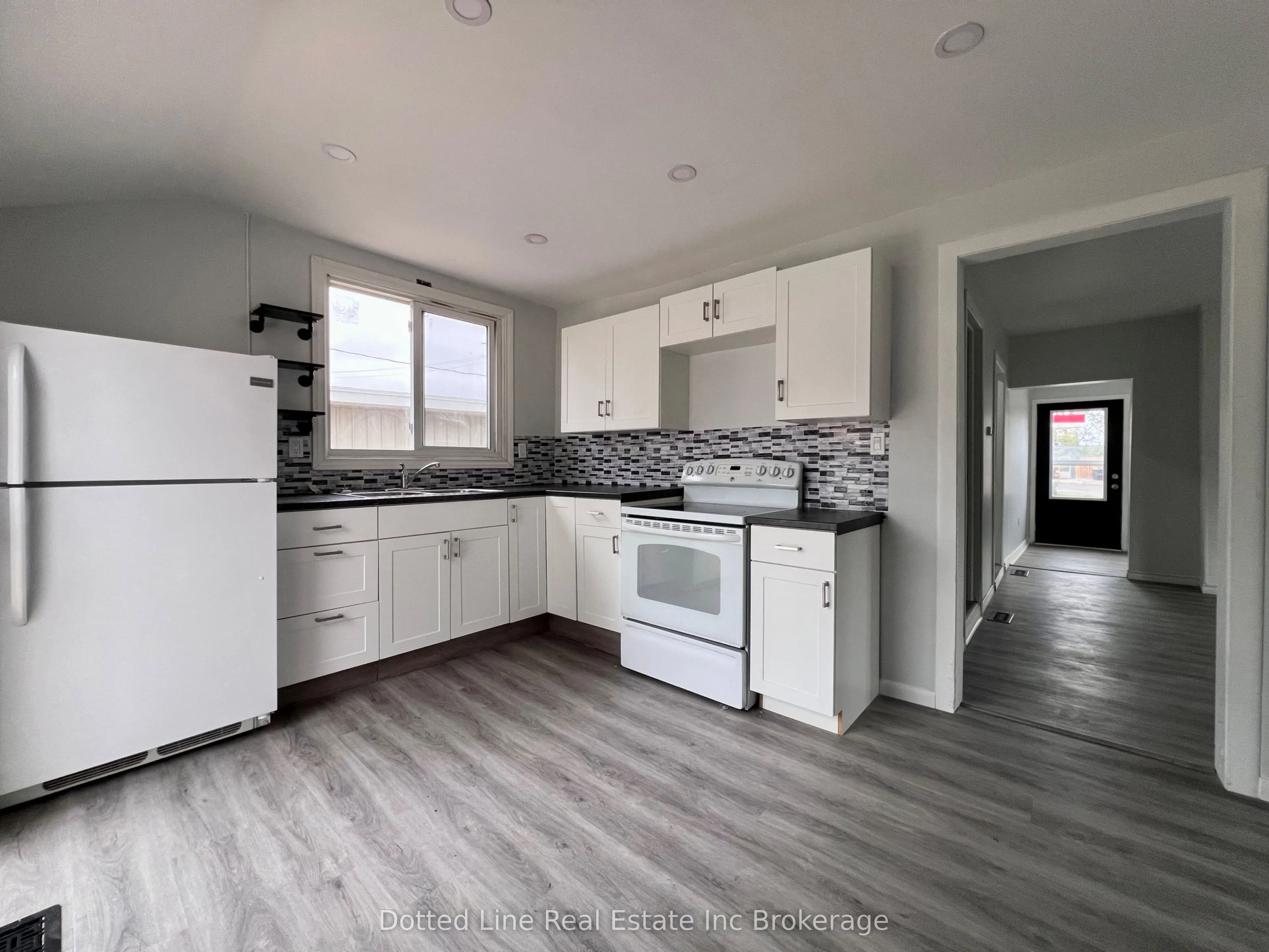 156 Borden Avenue