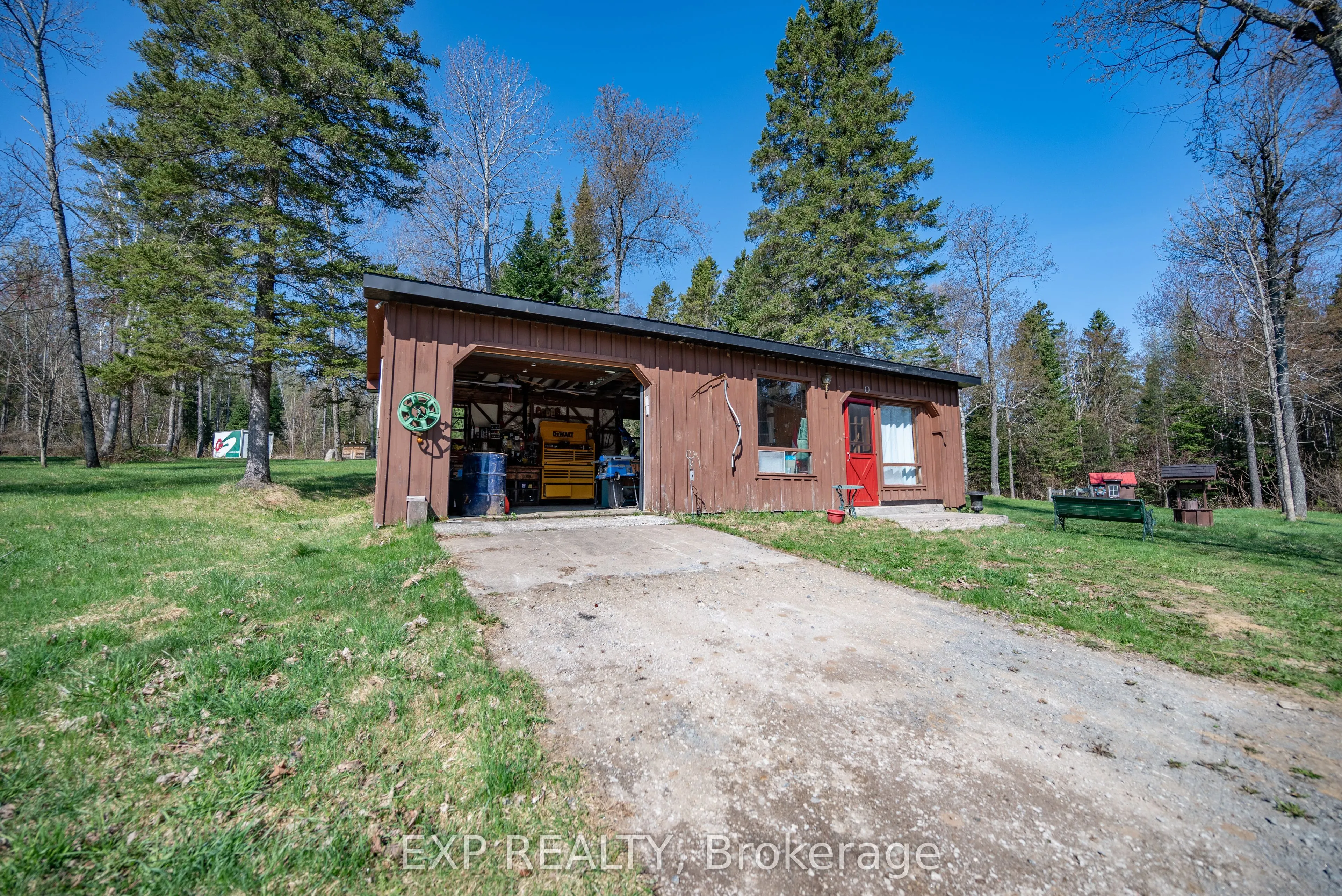 5490 Loop Road
