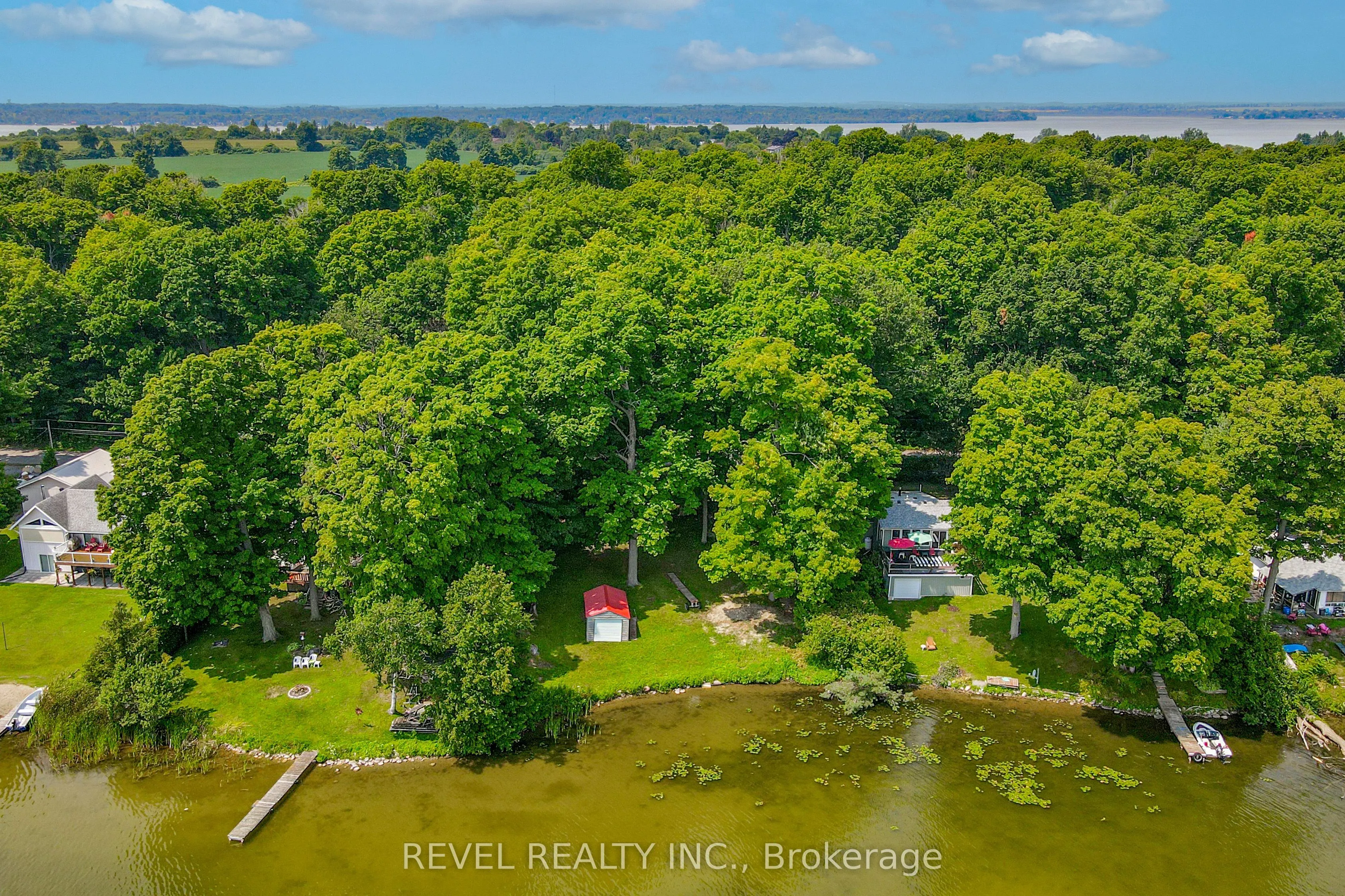 23 SUGARBUSH Trail