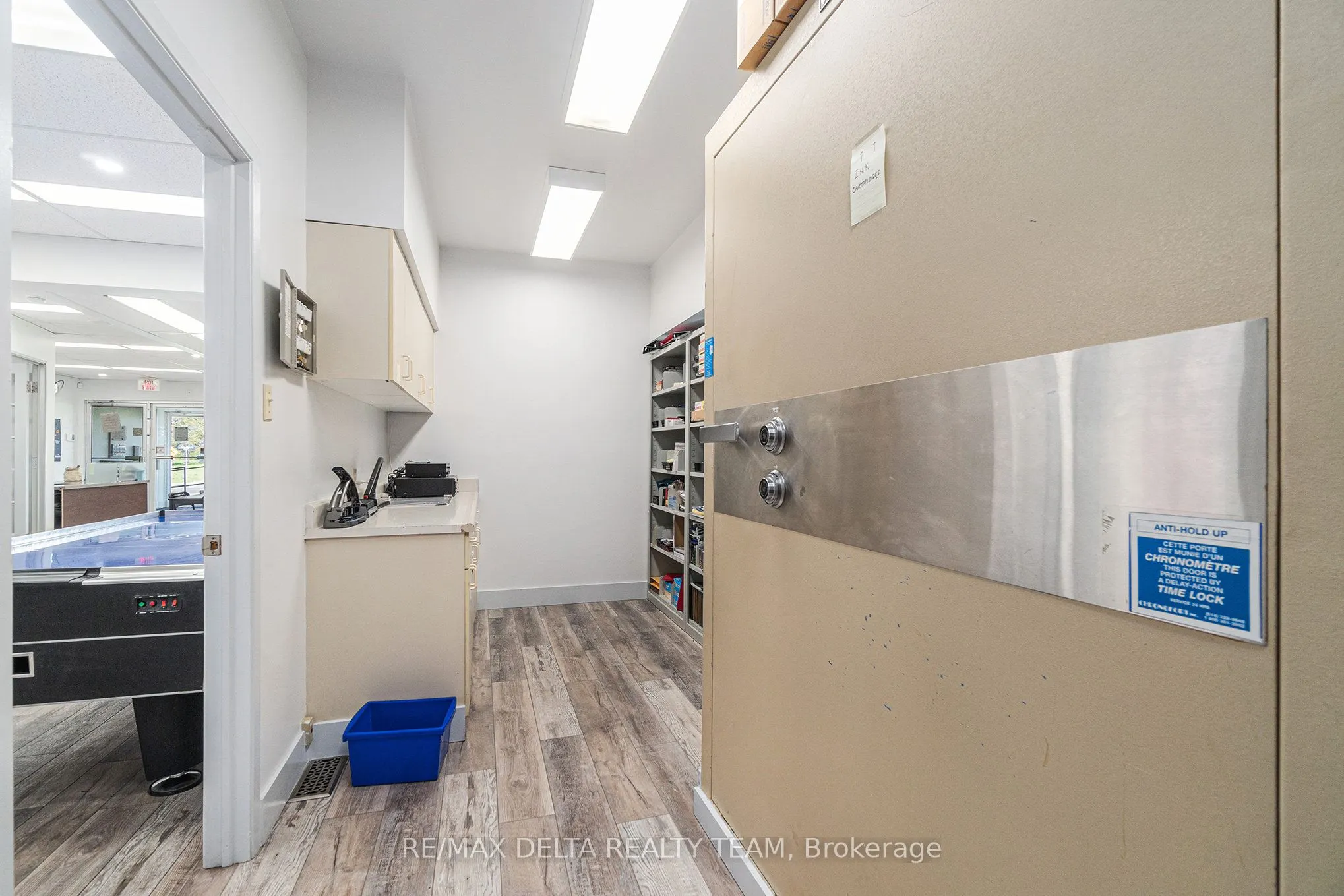 3713 Navan Road