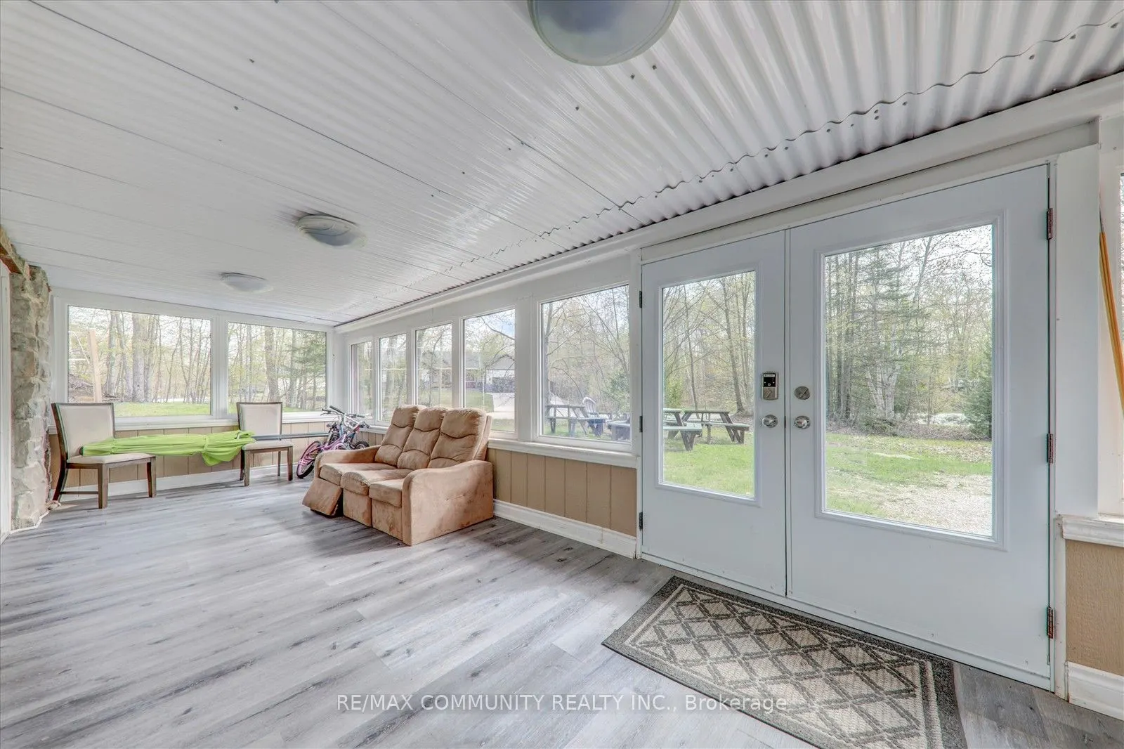 3 SUGARBUSH Road