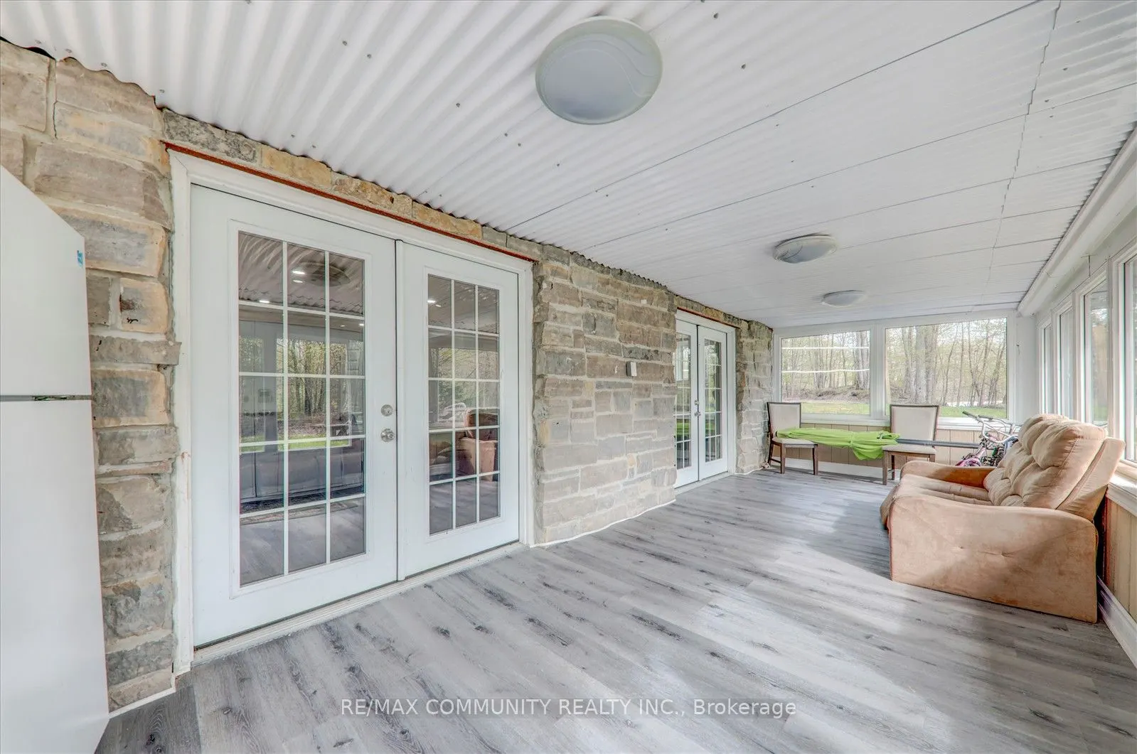 3 SUGARBUSH Road