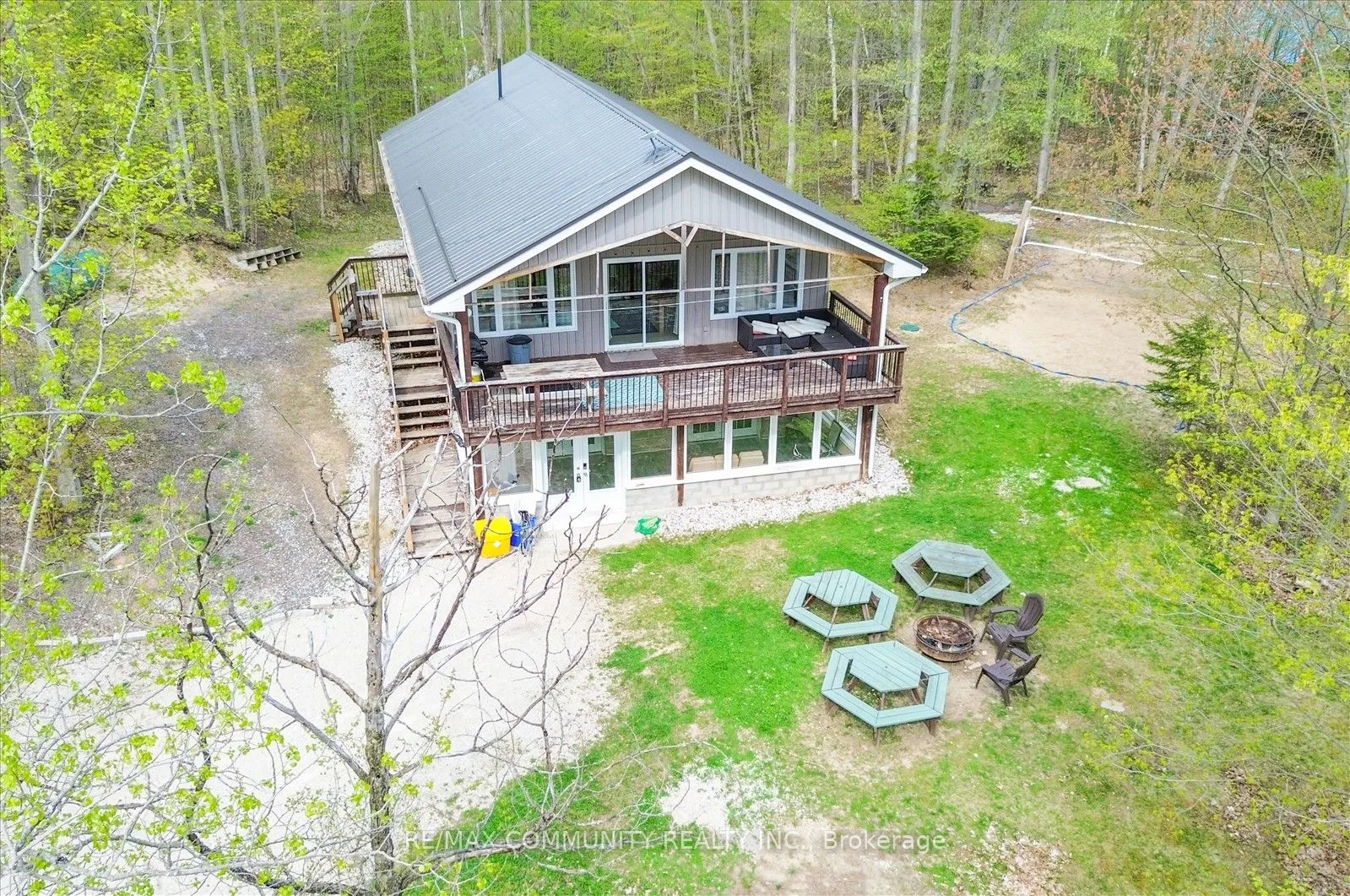 3 SUGARBUSH Road