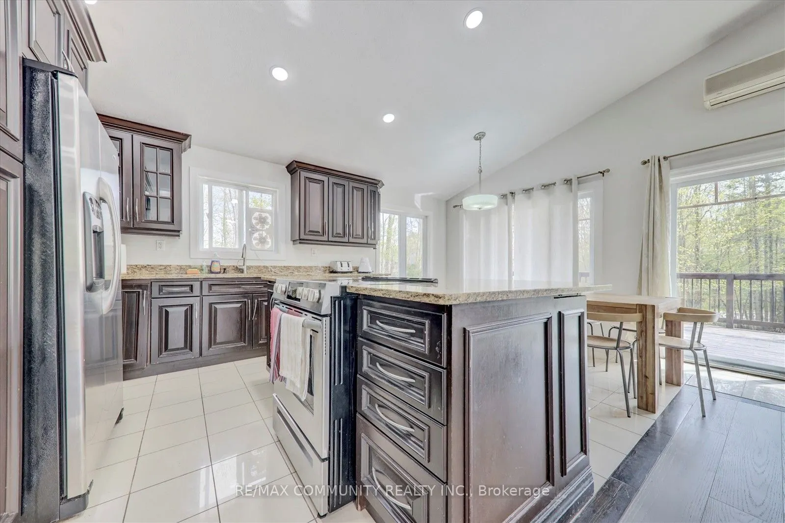 3 SUGARBUSH Road