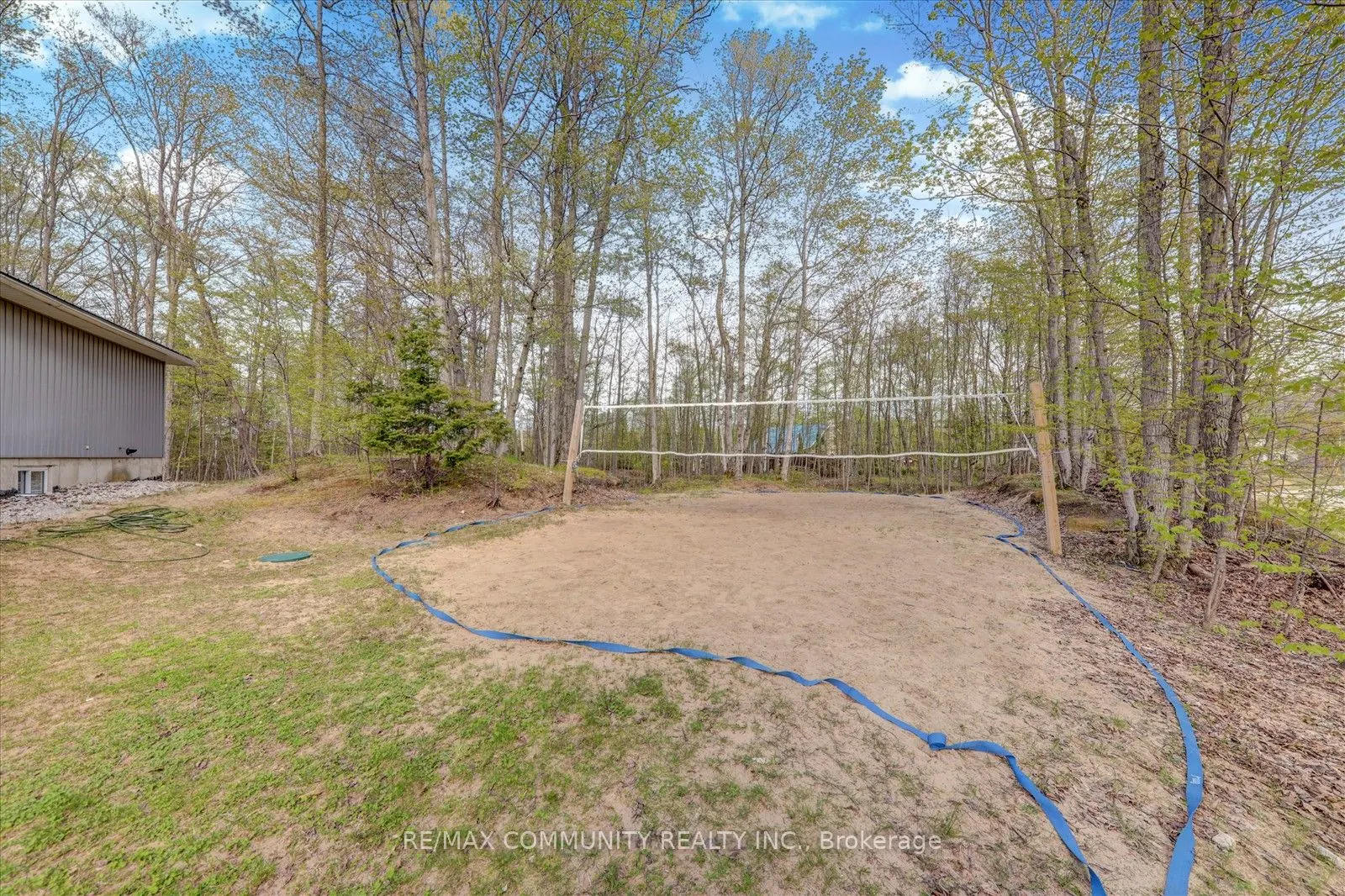 3 SUGARBUSH Road