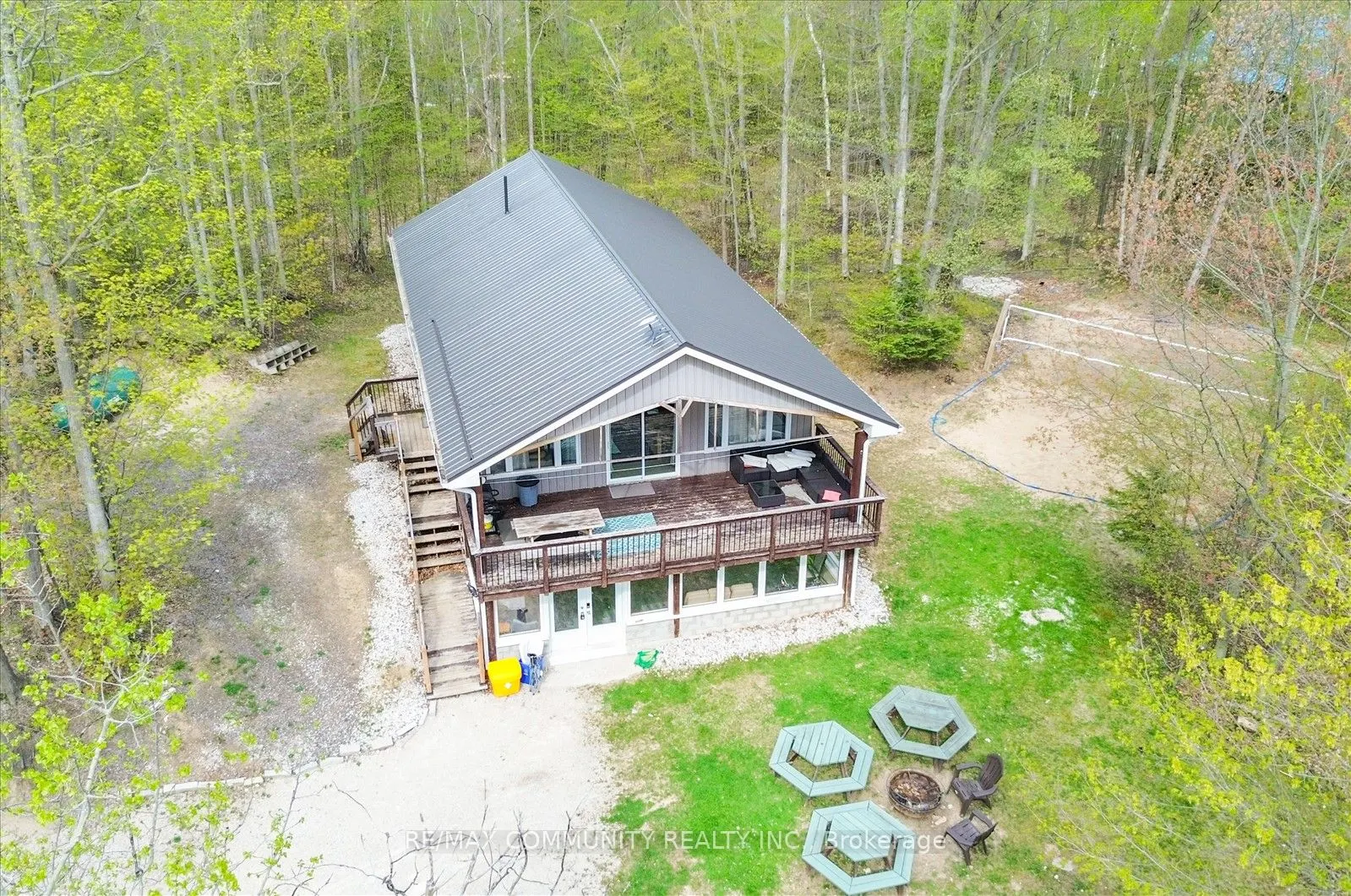 3 SUGARBUSH Road