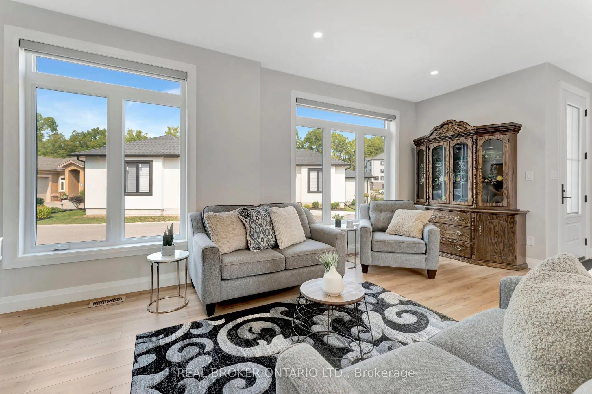 5 John Pound Road, #6