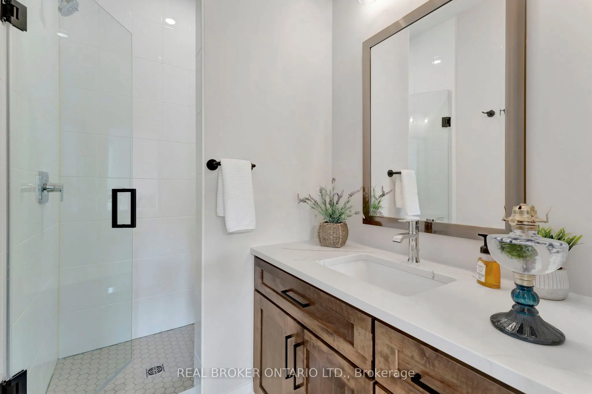 5 John Pound Road, #6