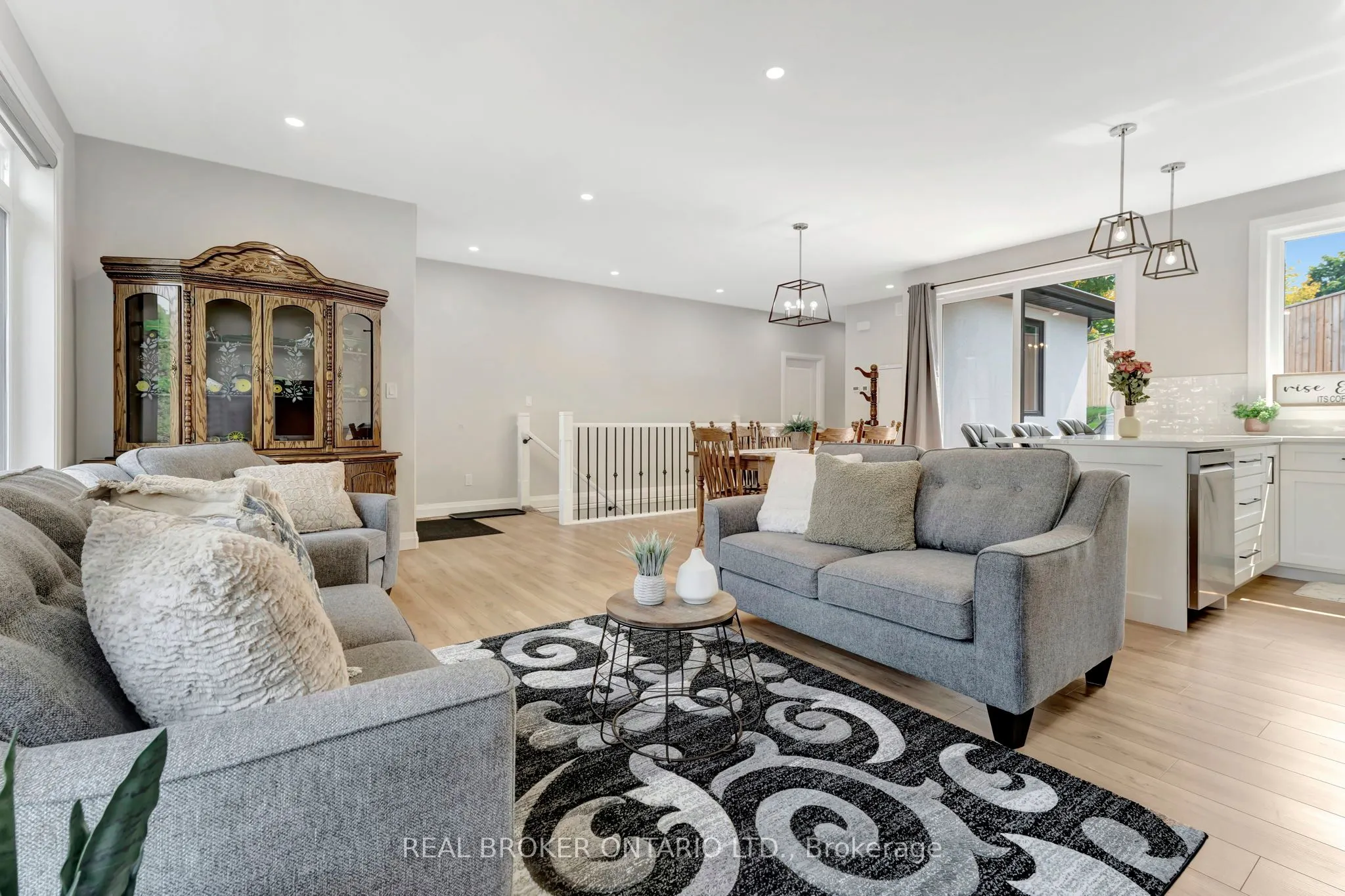 5 John Pound Road, #6