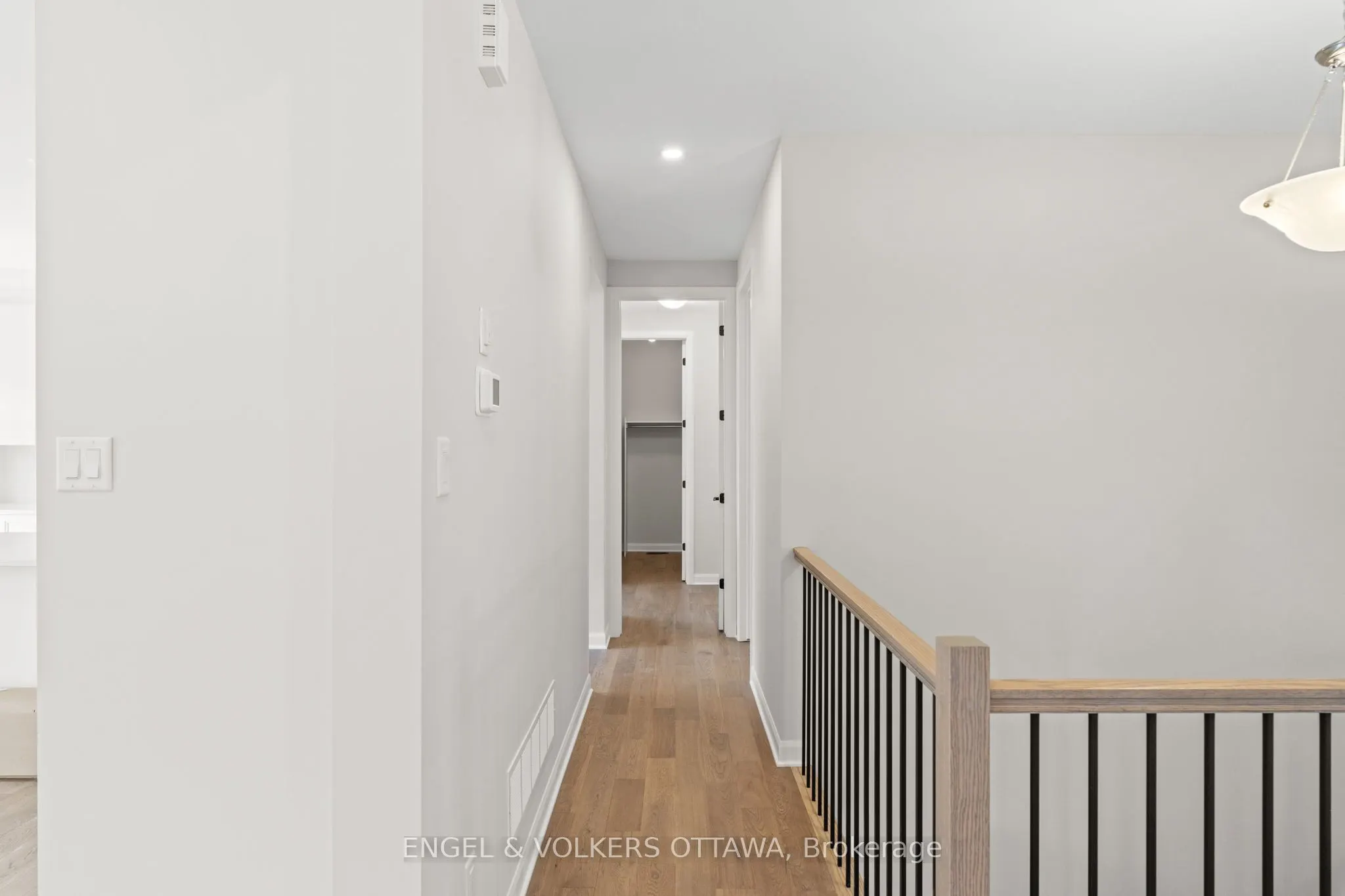 119 D'arleux Place