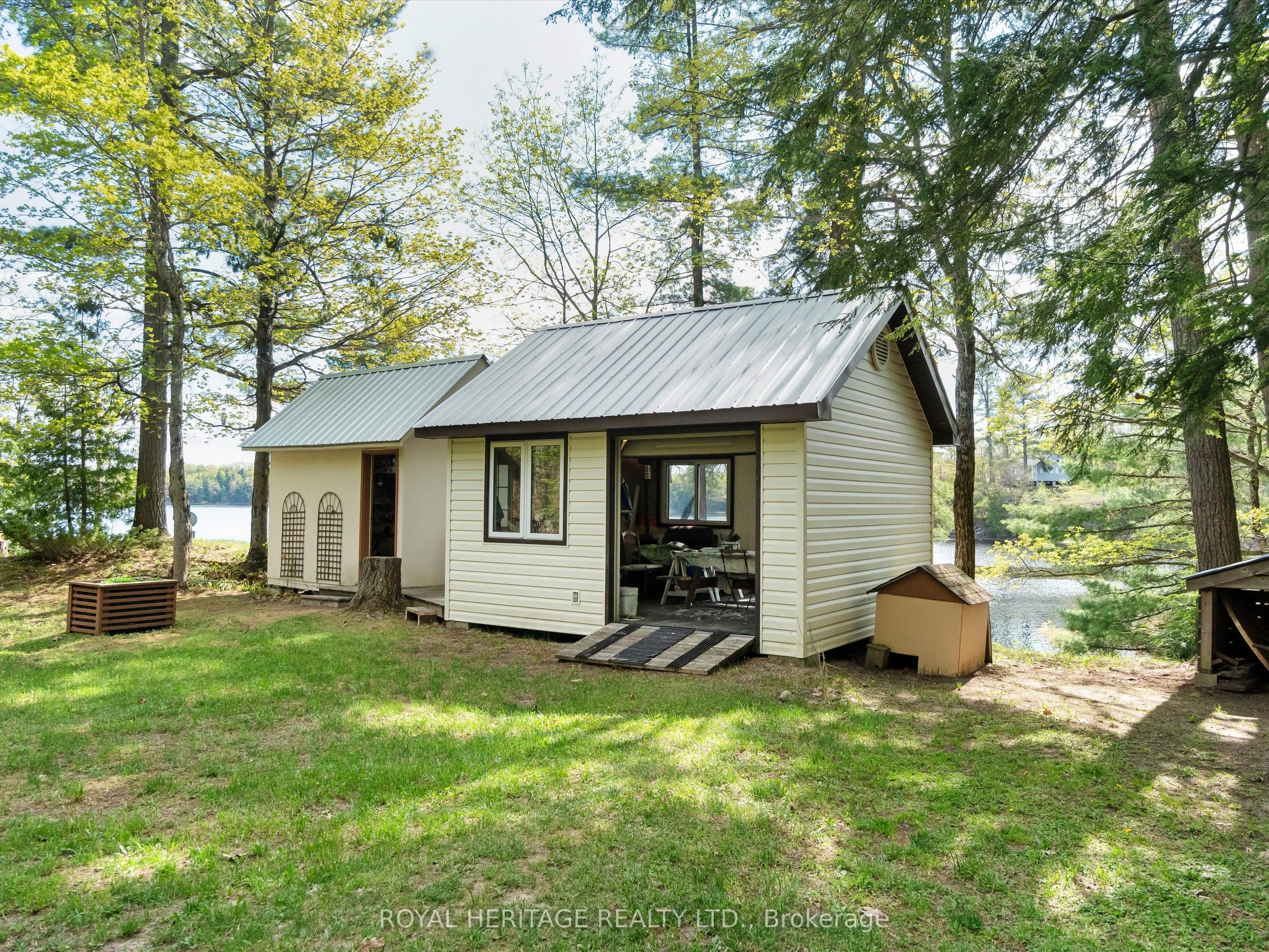 1346 Wahta #2 Road S