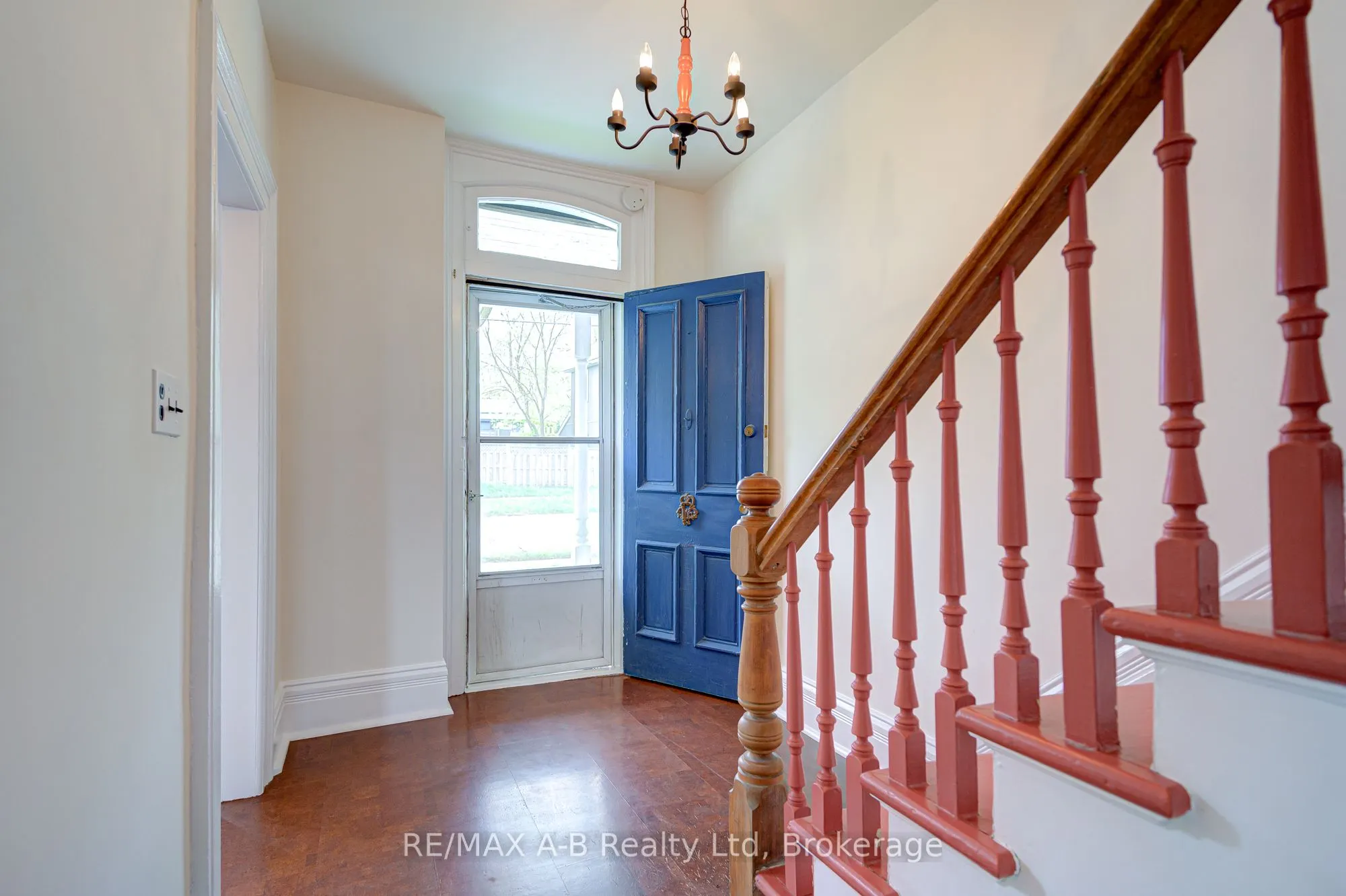 258 Douro Street