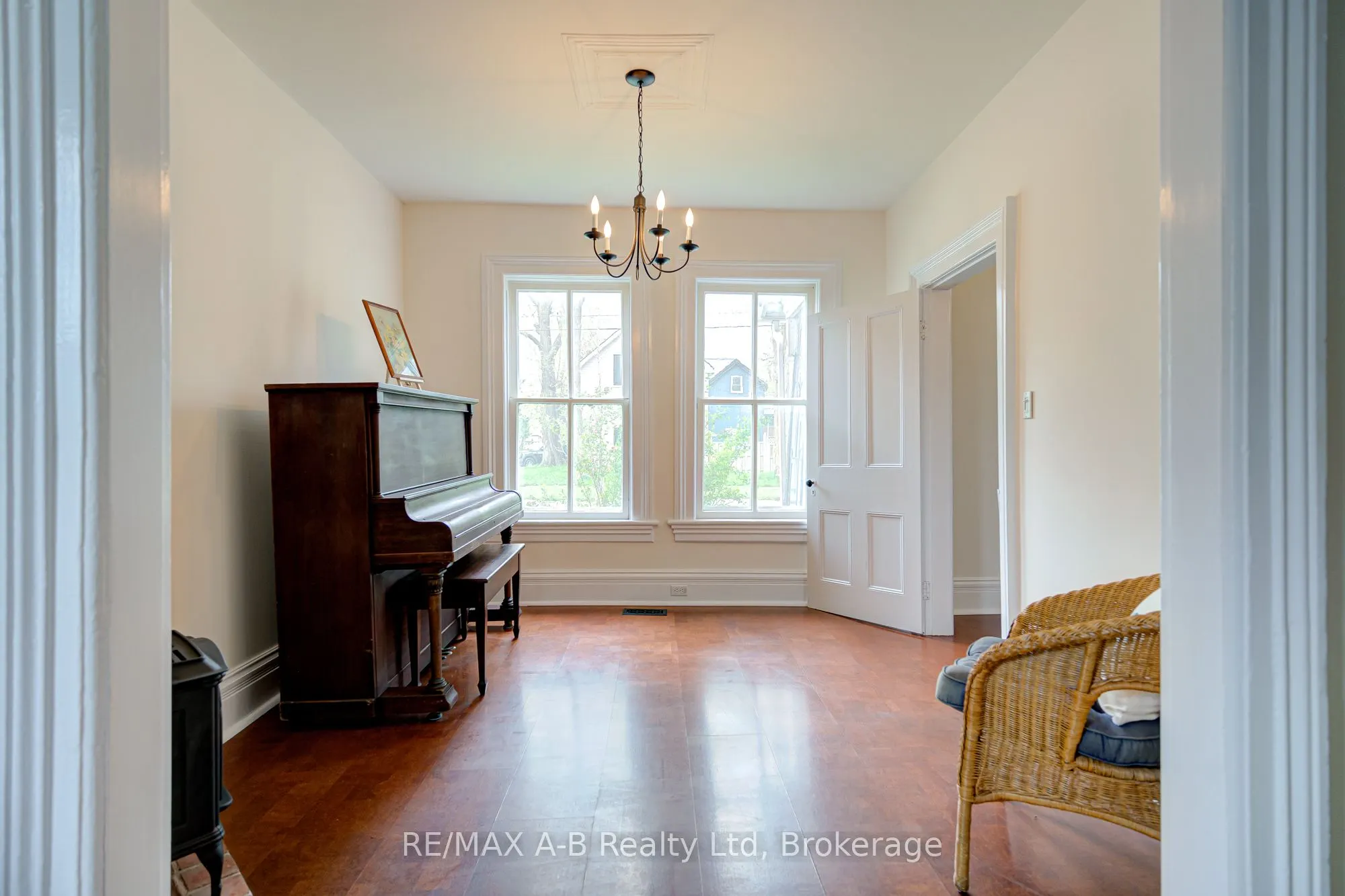 258 Douro Street
