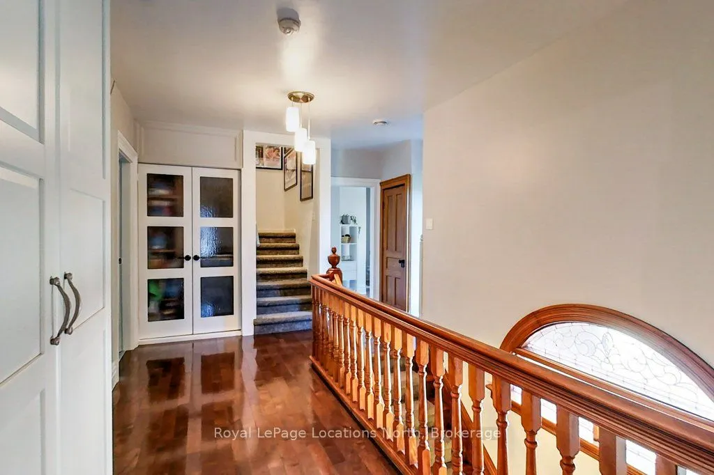 138 Bruce Street S