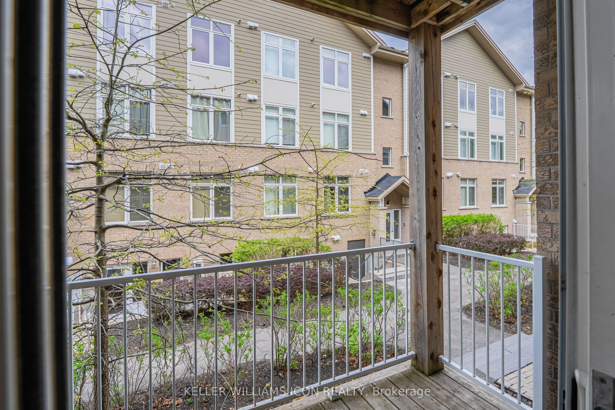306 Everest Private, #D