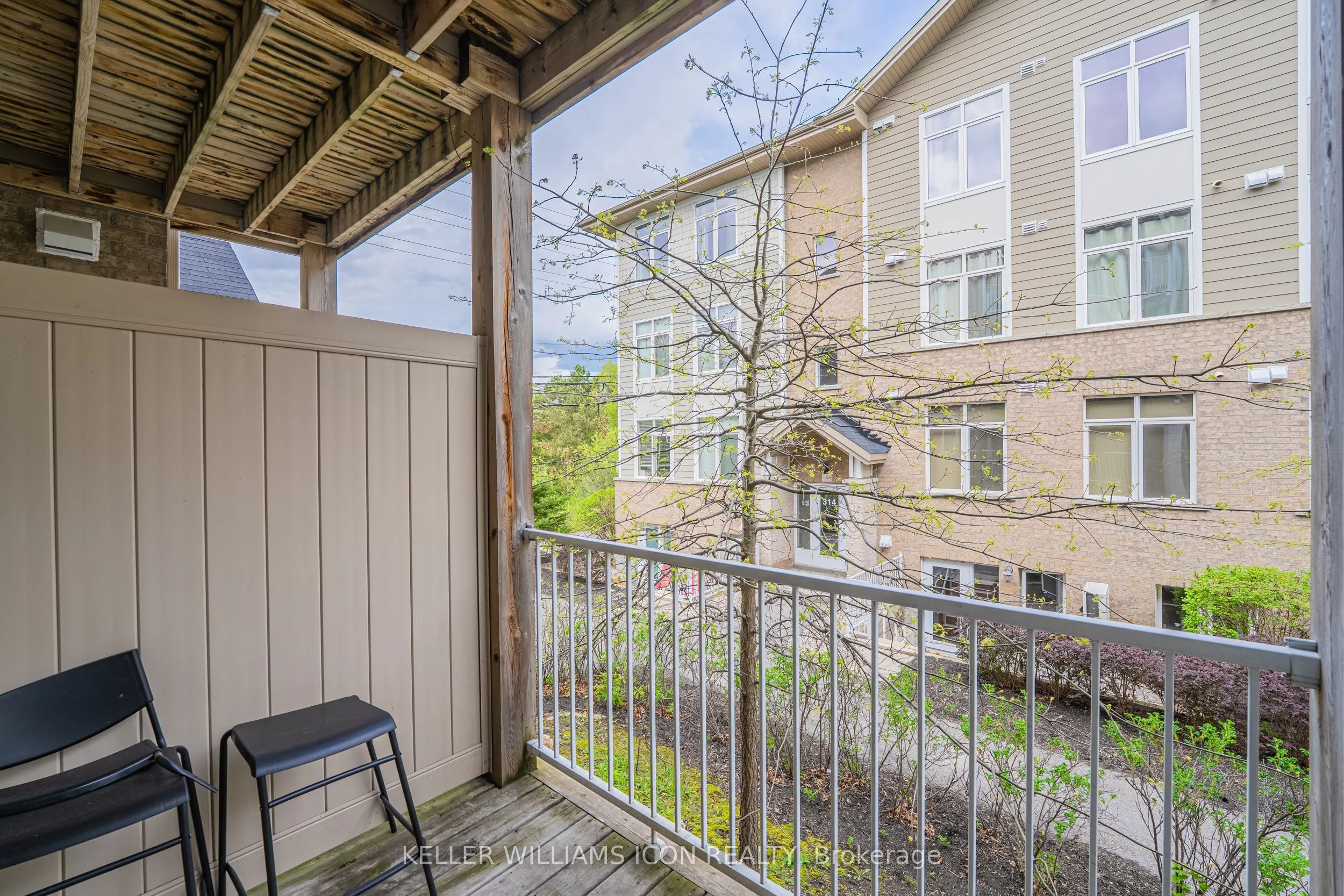 306 Everest Private, #D