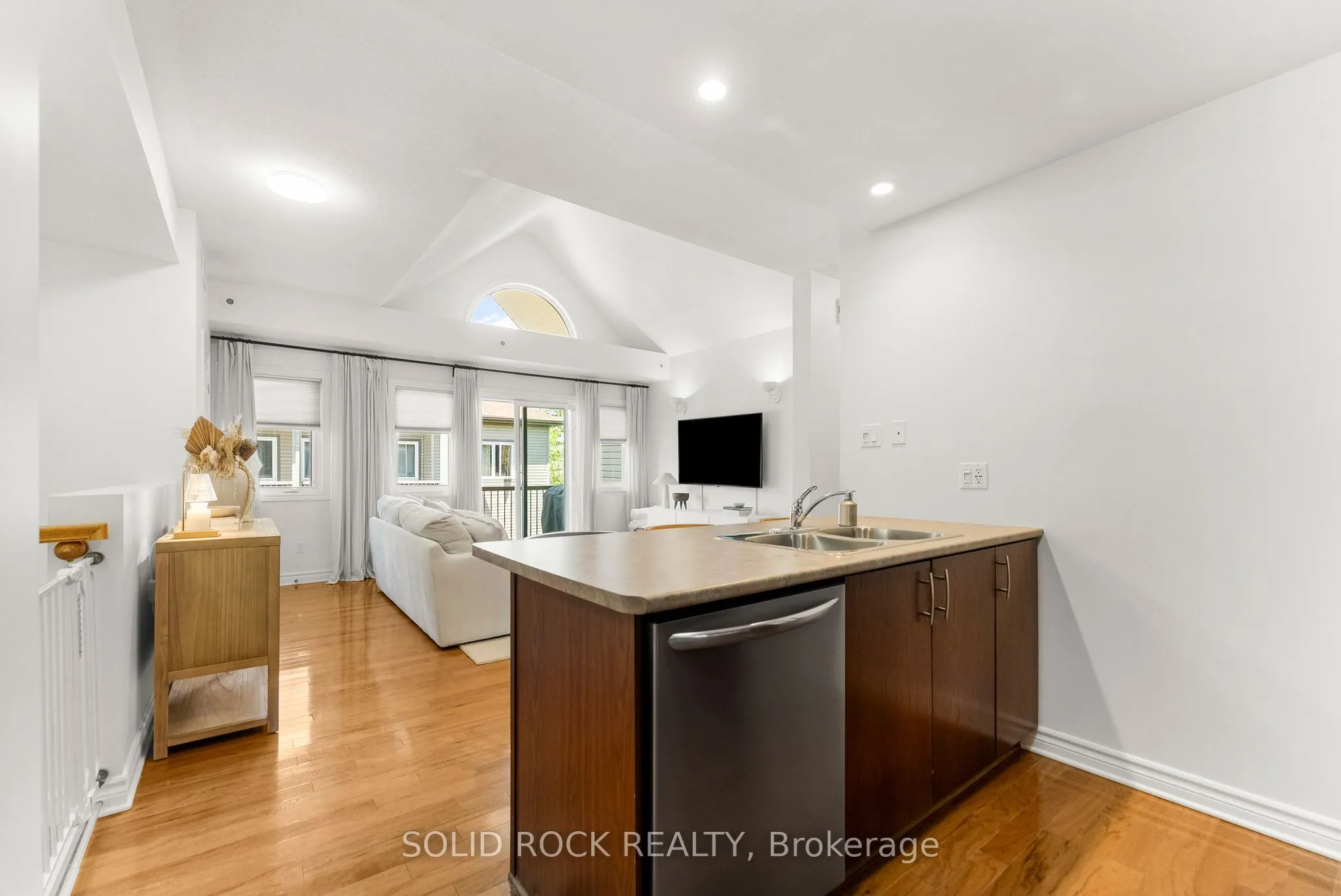 1109 STITTSVILLE MAIN Street, #I