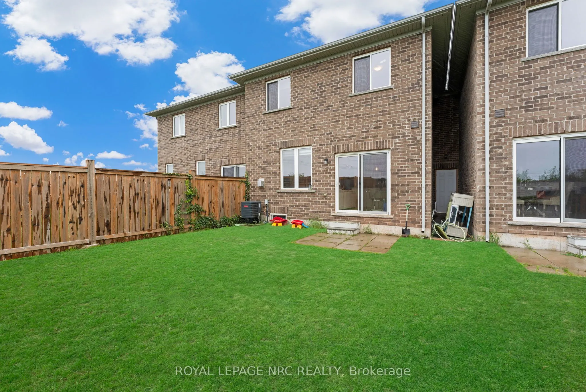 21 Pinot Crescent