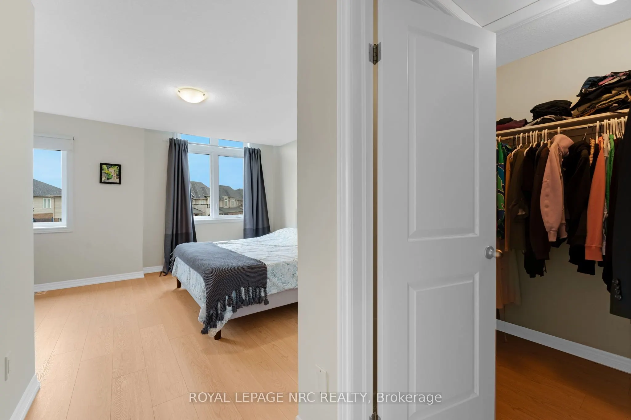 21 Pinot Crescent