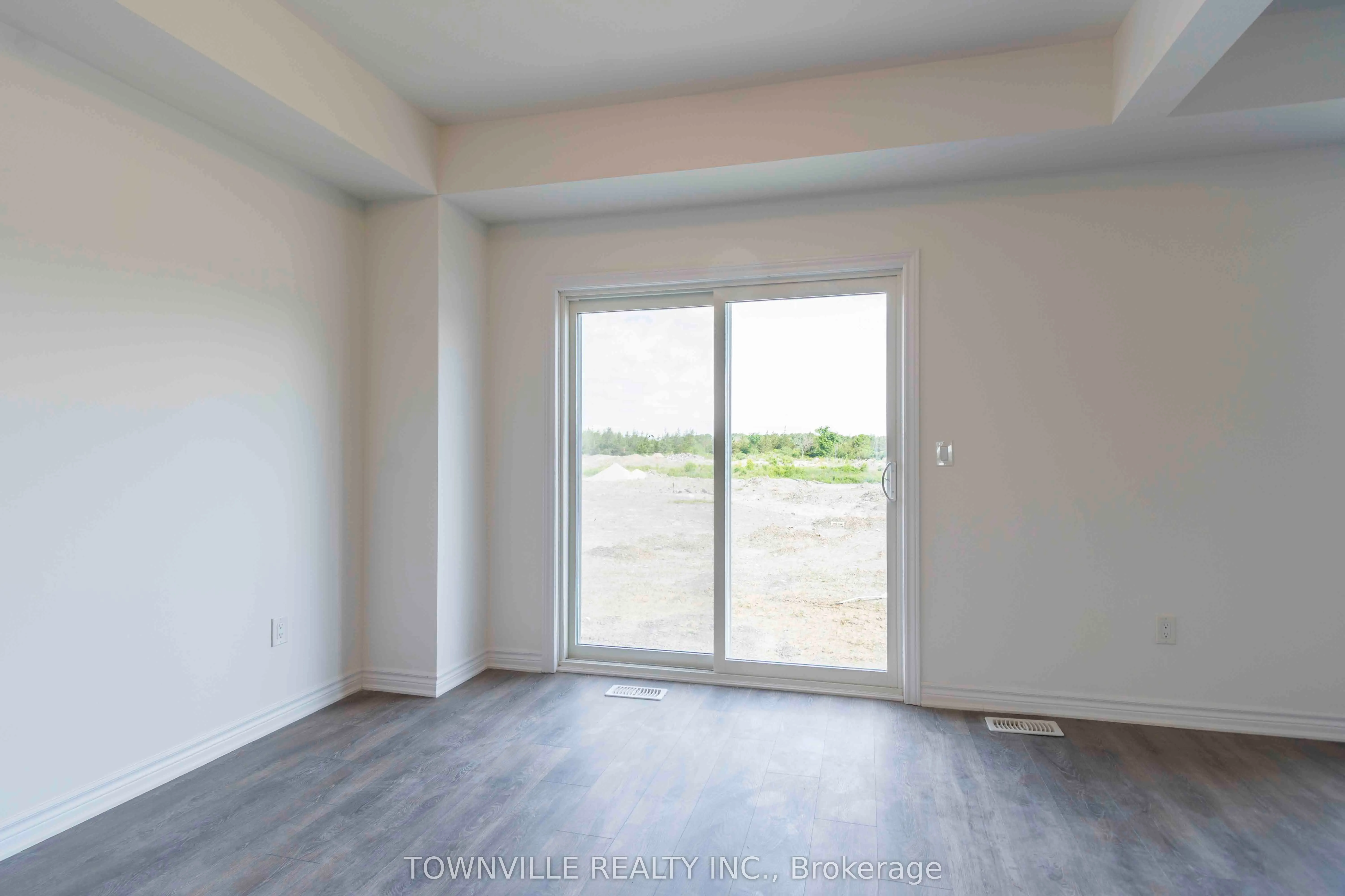 19 Glacier Crescent