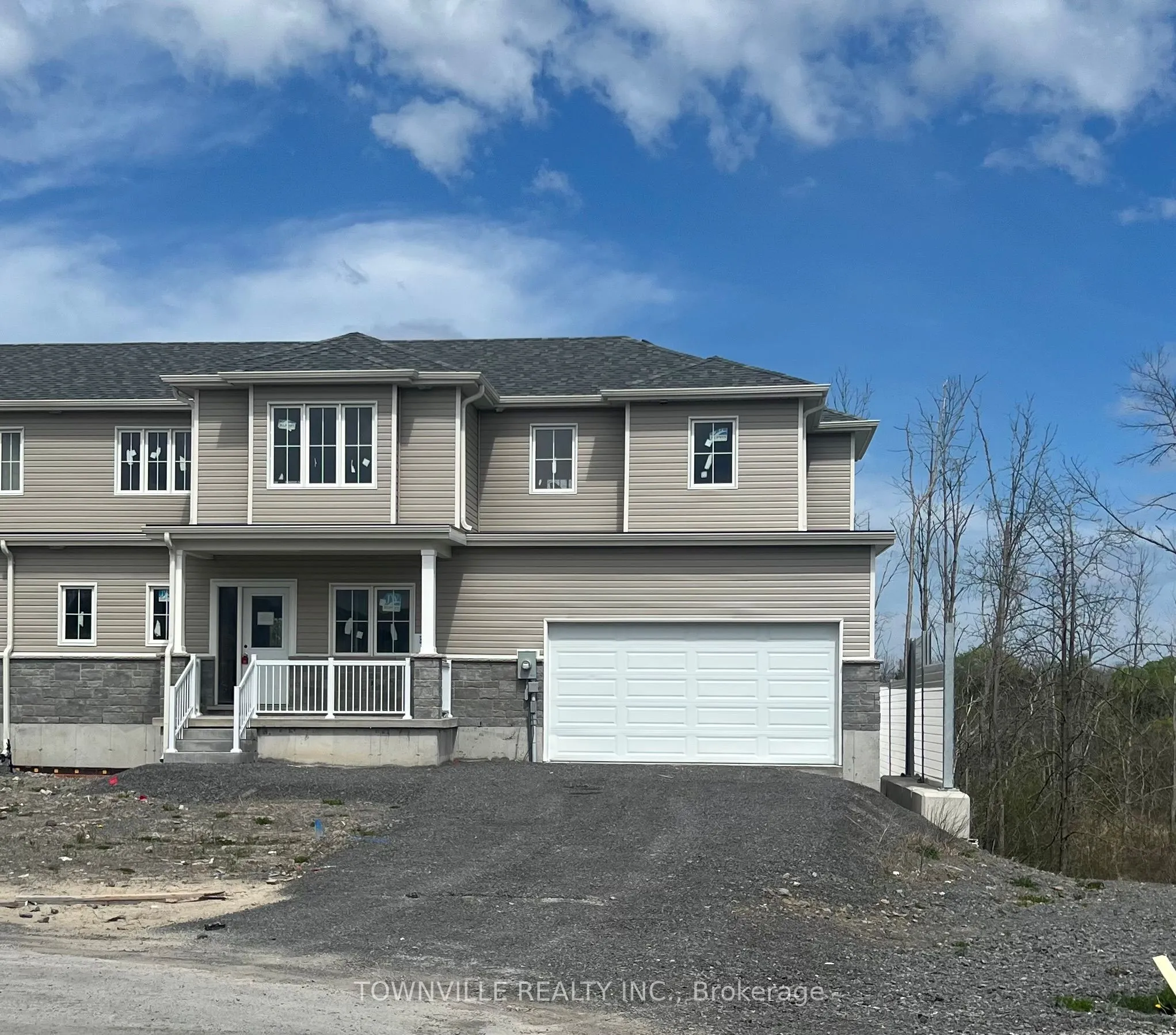 24 Glacier Crescent