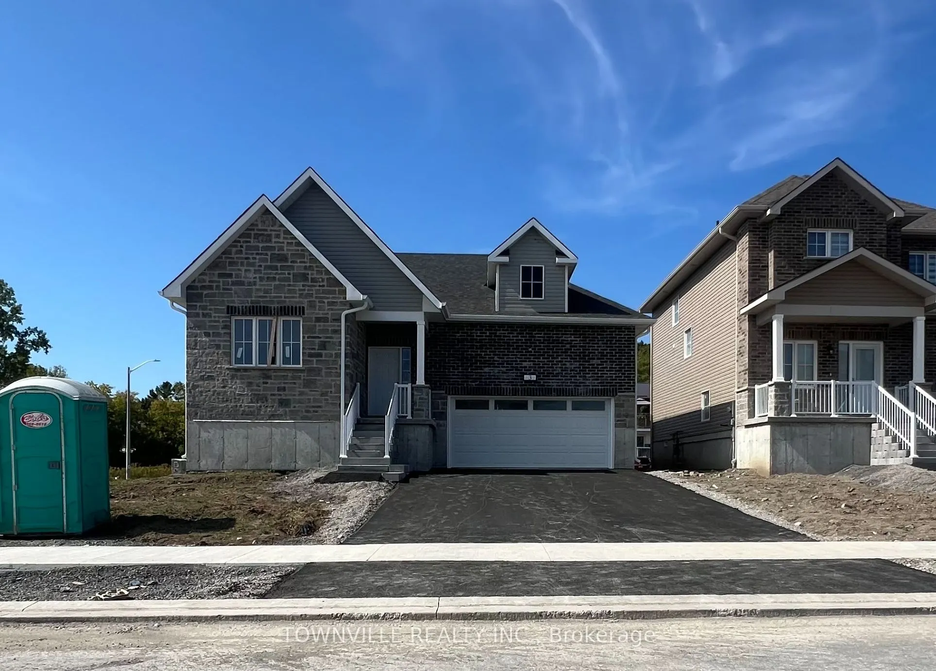 3 Bradden Crescent