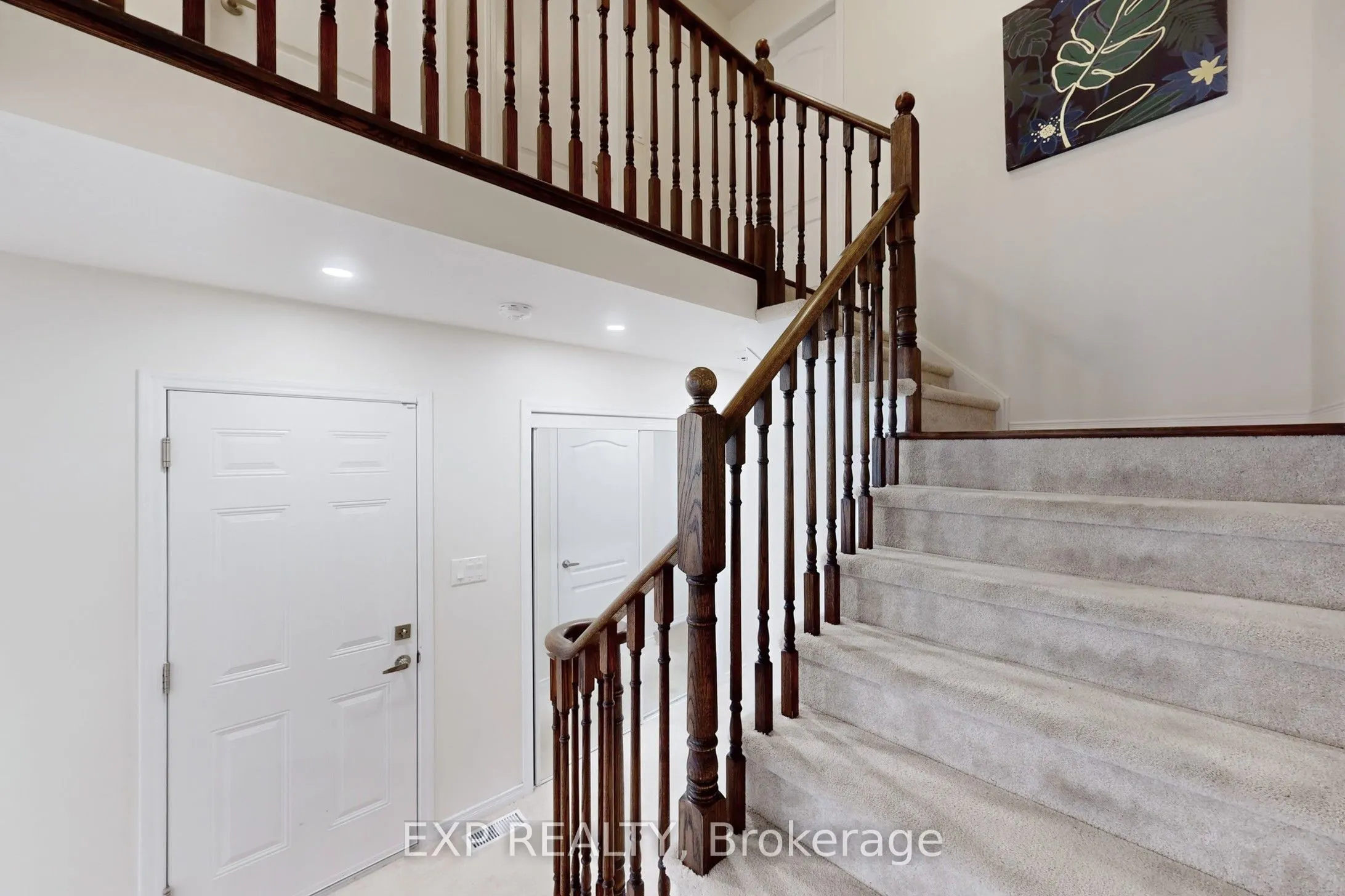 9 Esther Crescent
