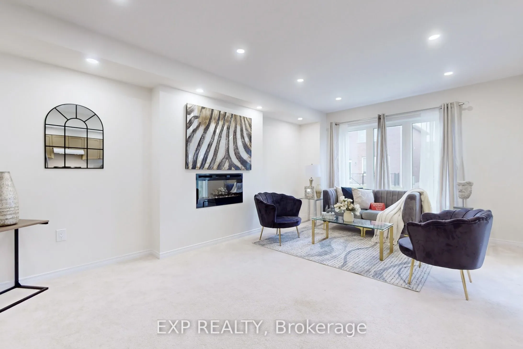 9 Esther Crescent