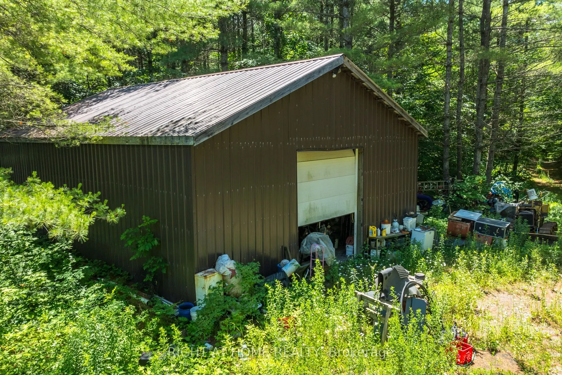 1662 COUNTY ROAD 40 Road