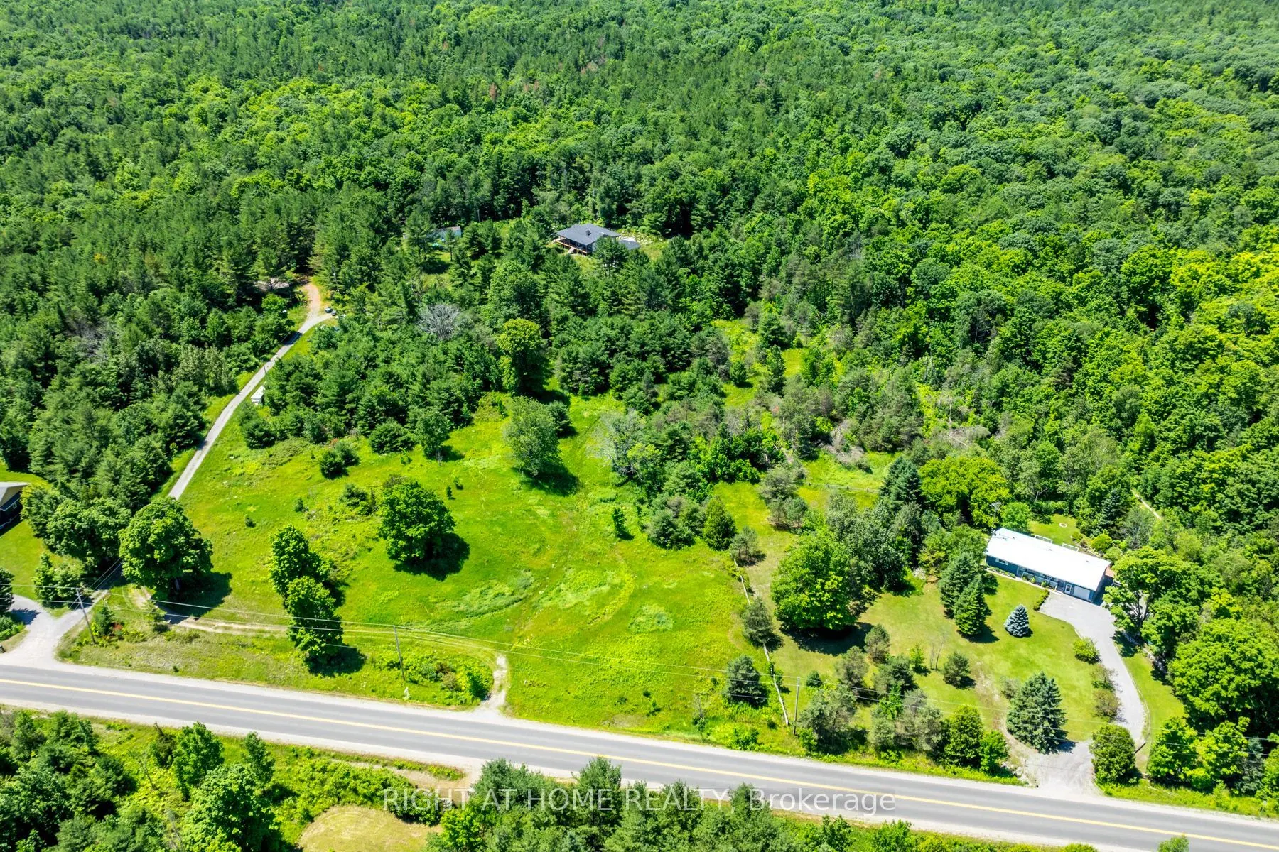 1662 COUNTY ROAD 40 Road