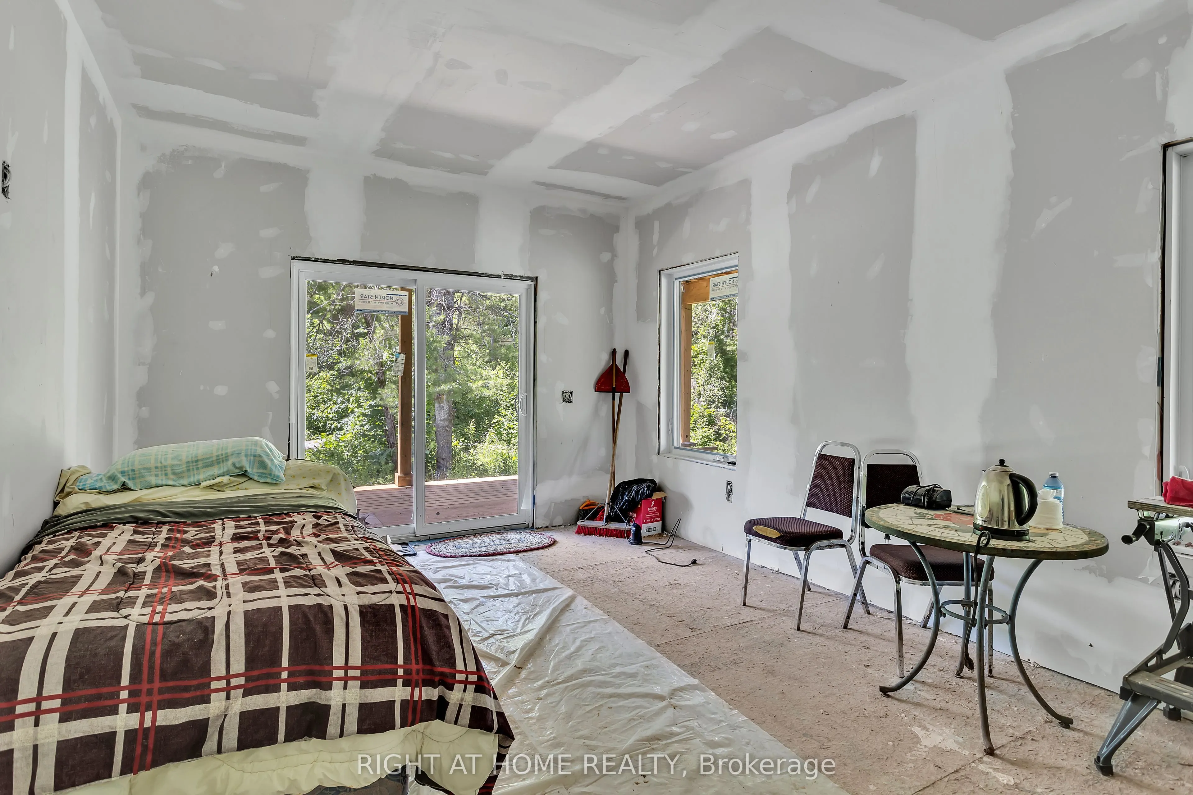 1662 COUNTY ROAD 40 Road