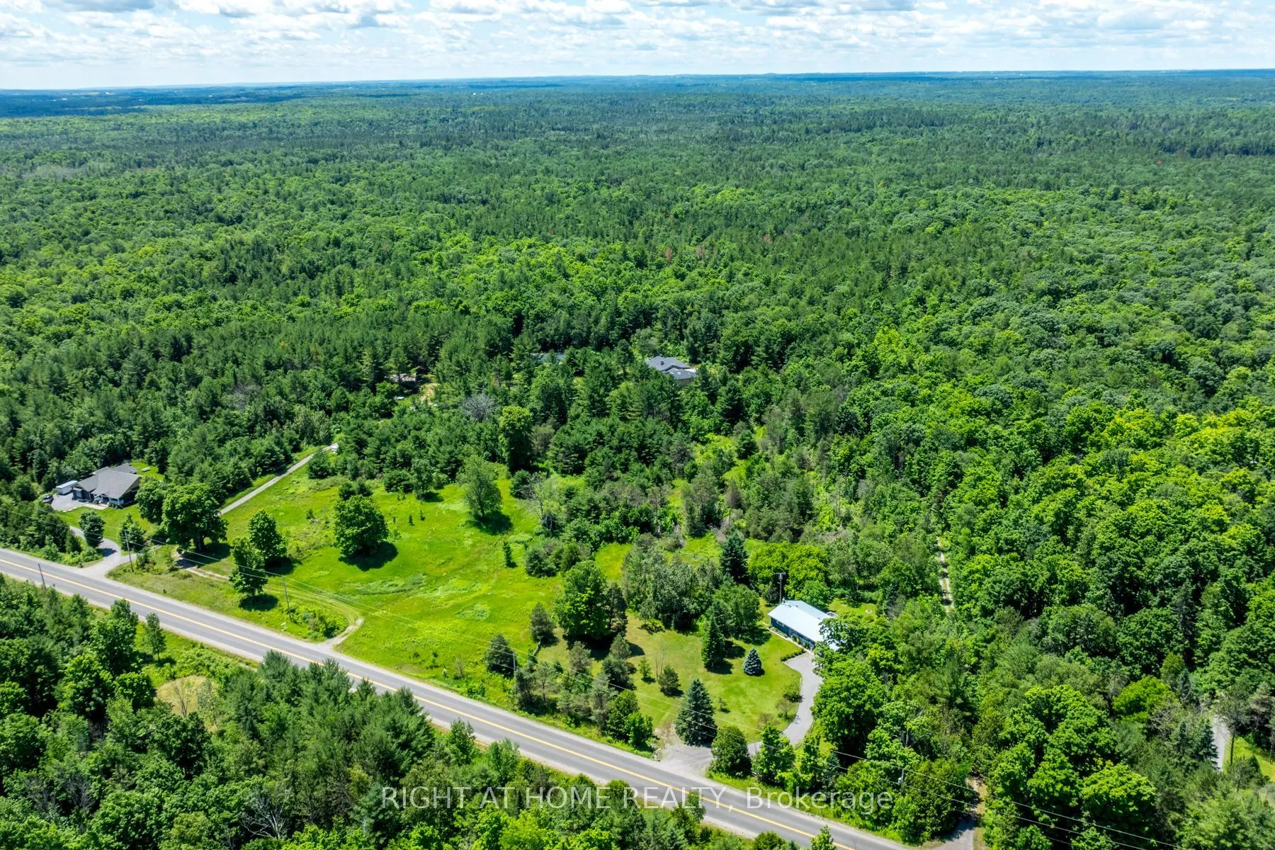 1662 COUNTY ROAD 40 Road