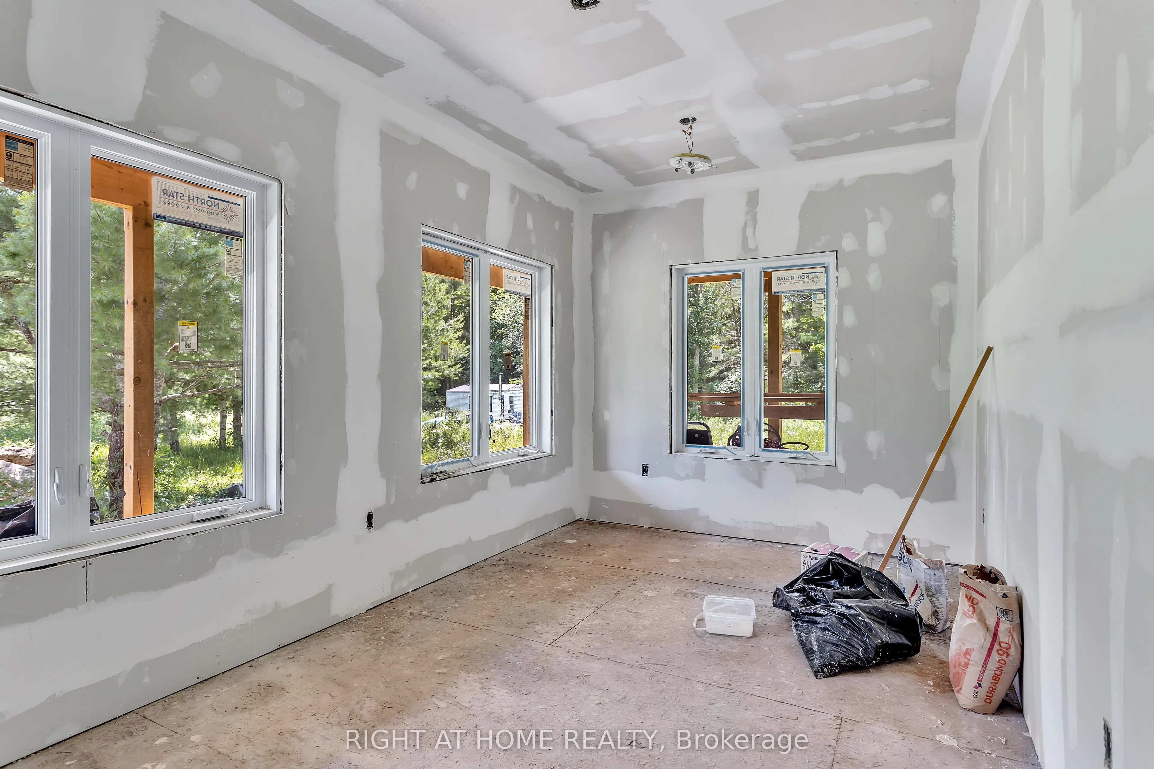 1662 COUNTY ROAD 40 Road