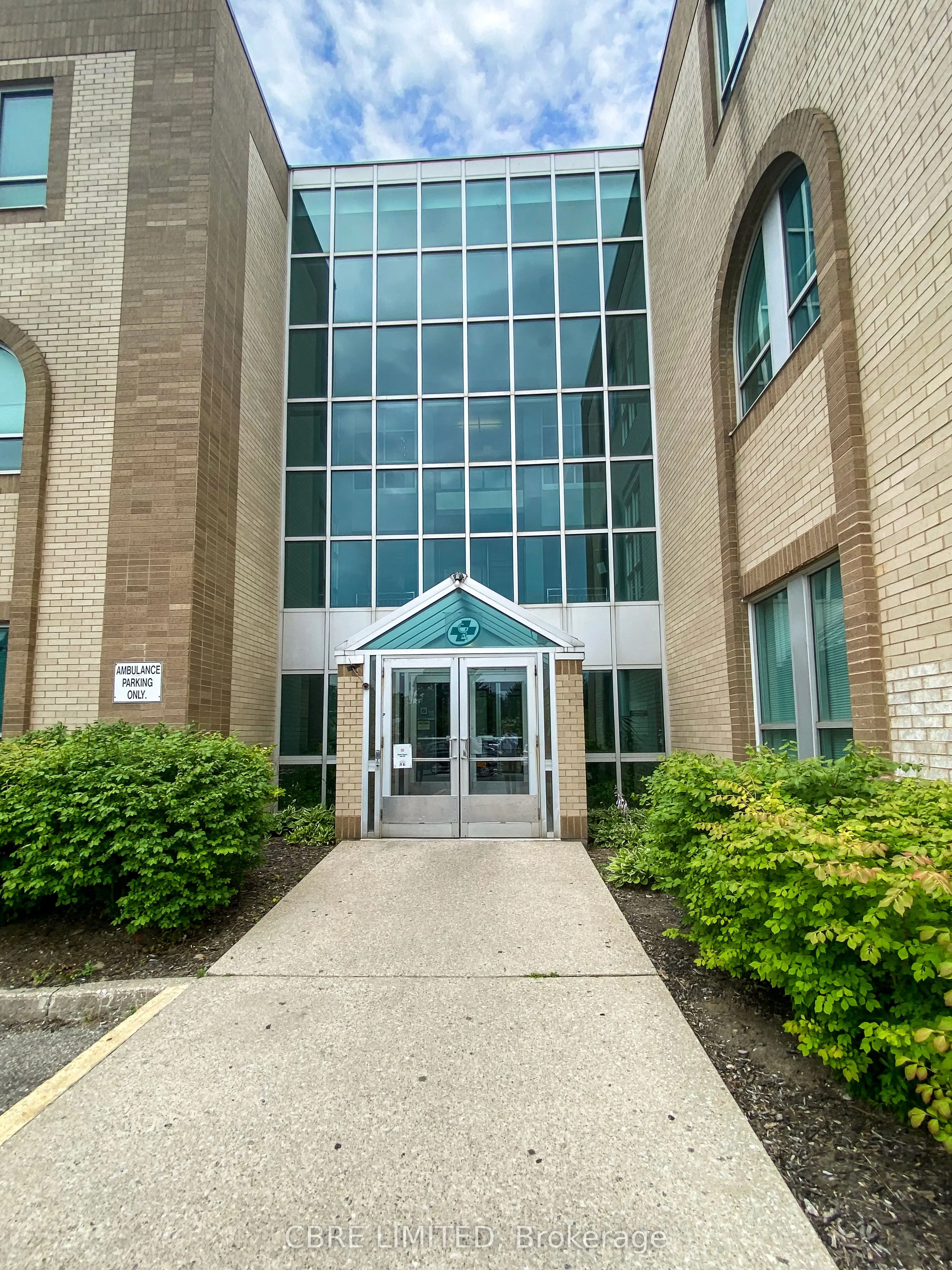 216 West Street #105